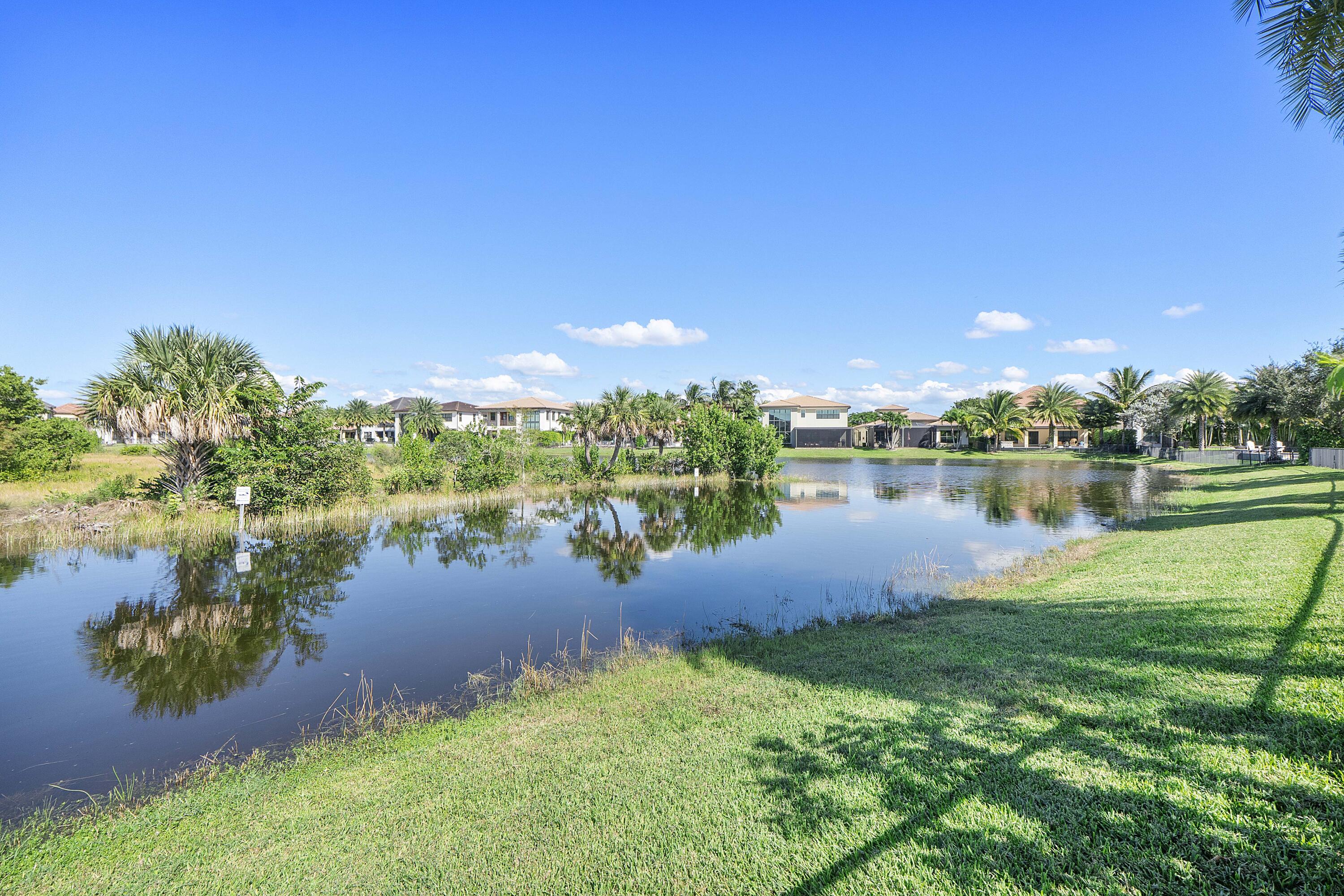 11425 Watercrest Circle E Property Photo 34