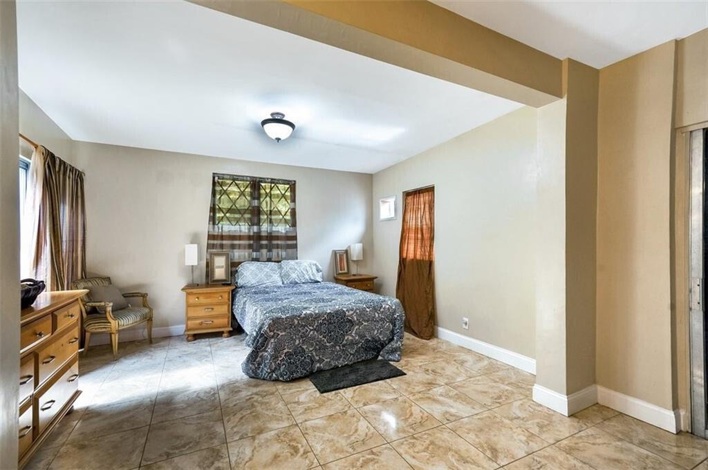 617 Lakeside Harbor Property Photo 10