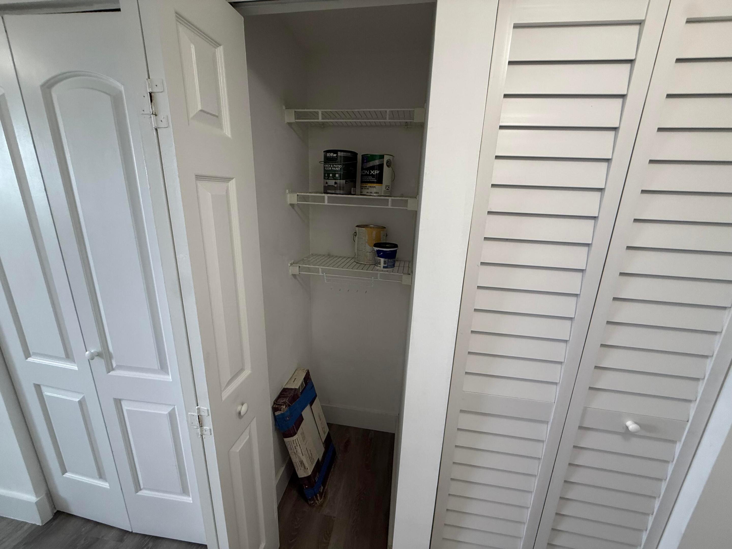 215 Sw 42nd Avenue 601 Property Photo 5