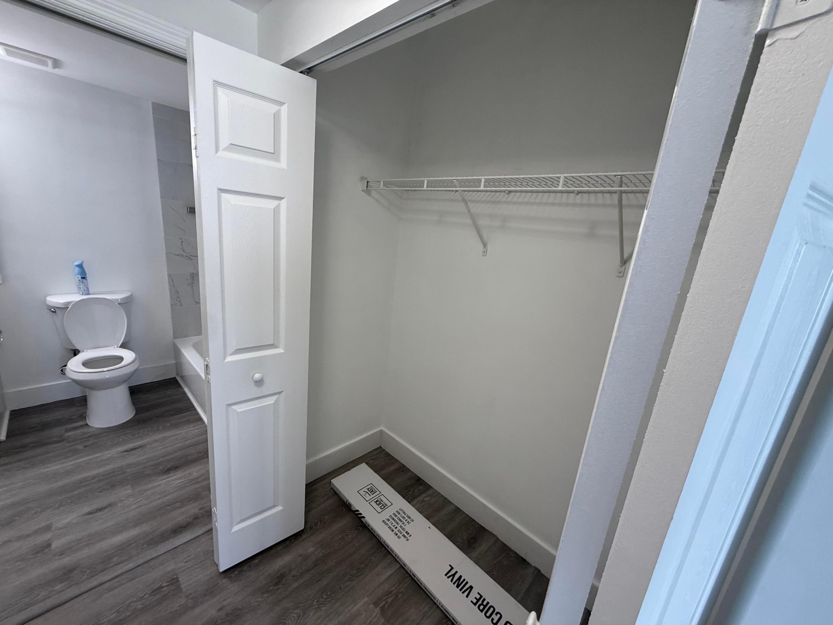 215 Sw 42nd Avenue 601 Property Photo 12