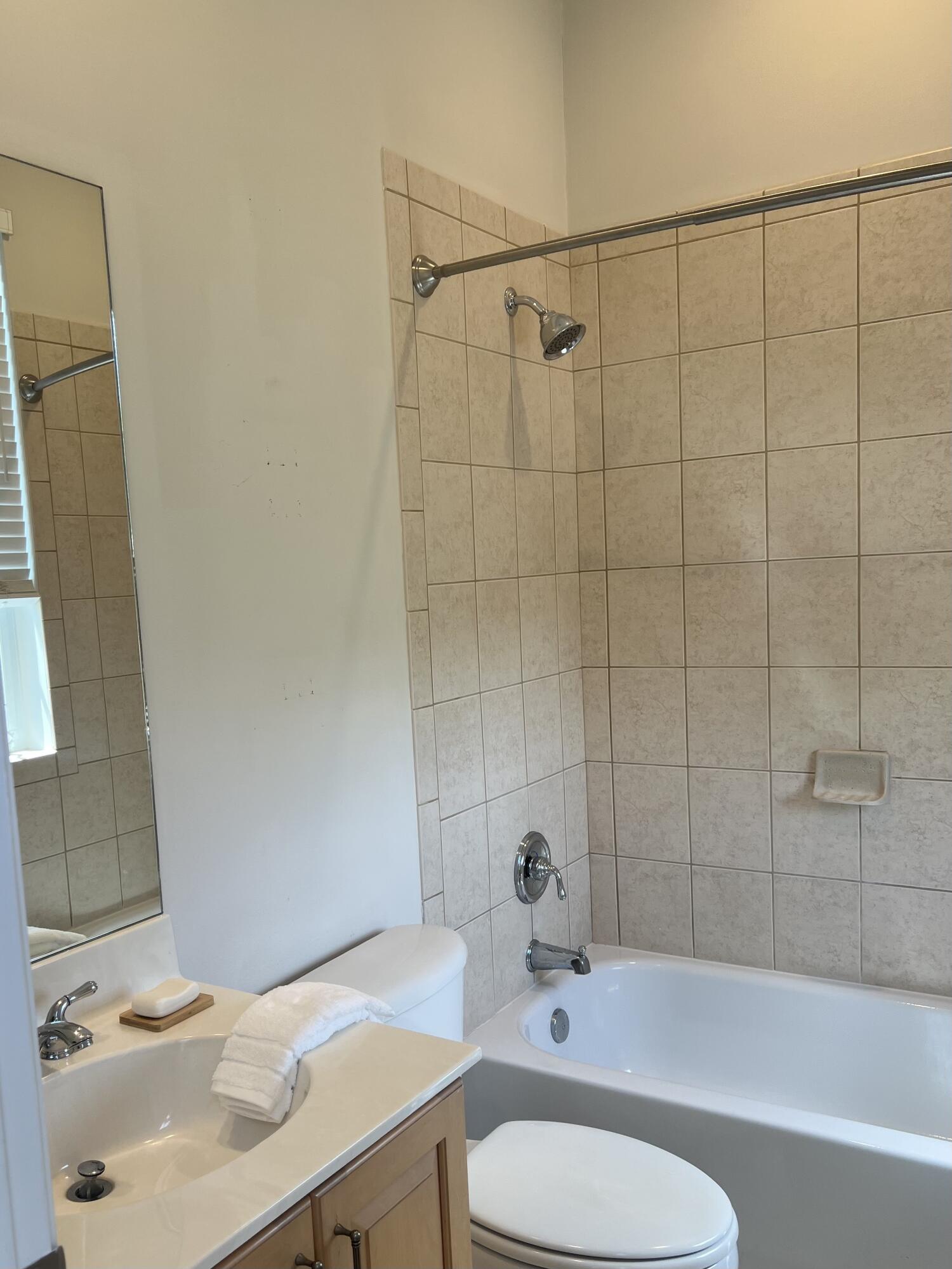 803 Estancia Way Property Photo 11