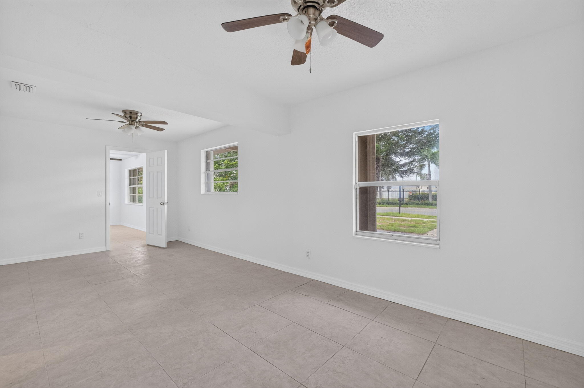 913 Se 10th Street Property Photo 18