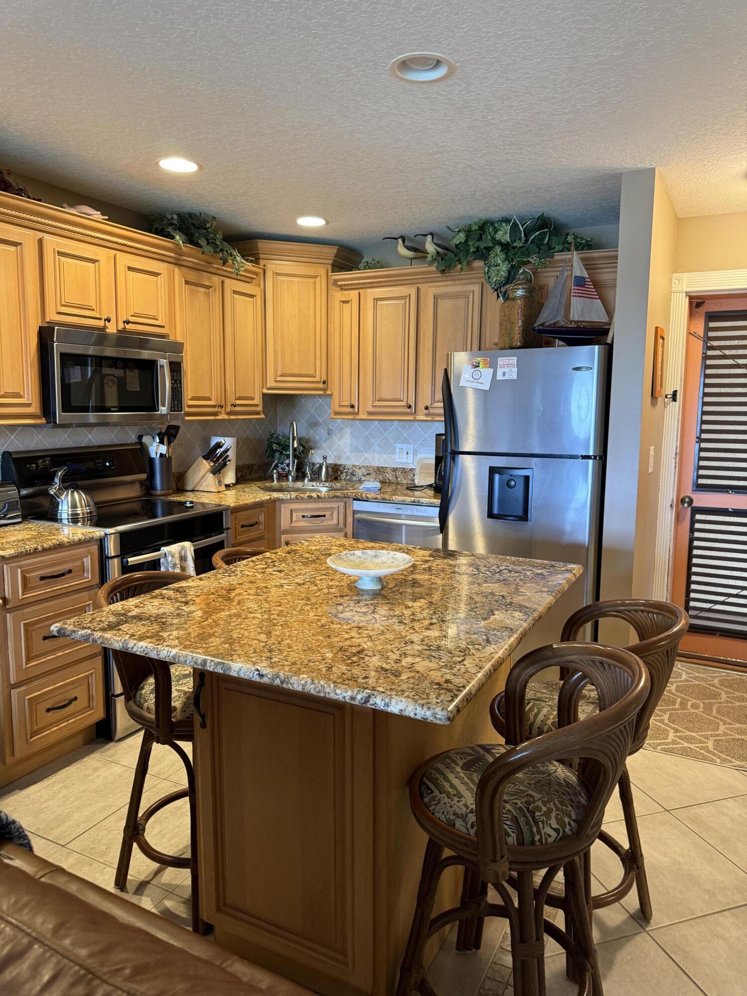 2400 S Ocean Drive S 1034 Property Photo 5