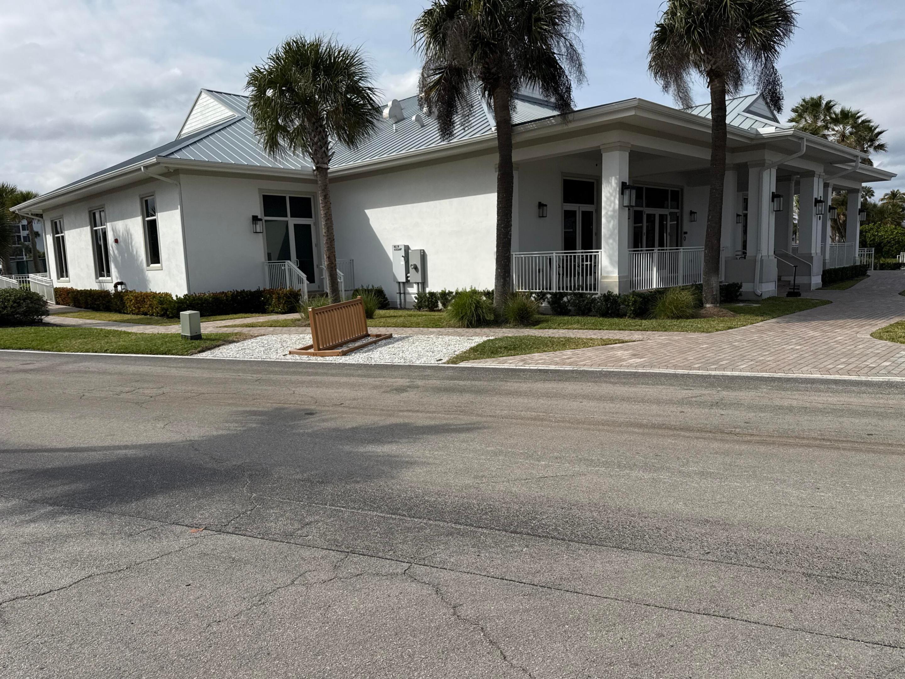 2400 S Ocean Drive S 1034 Property Photo 41