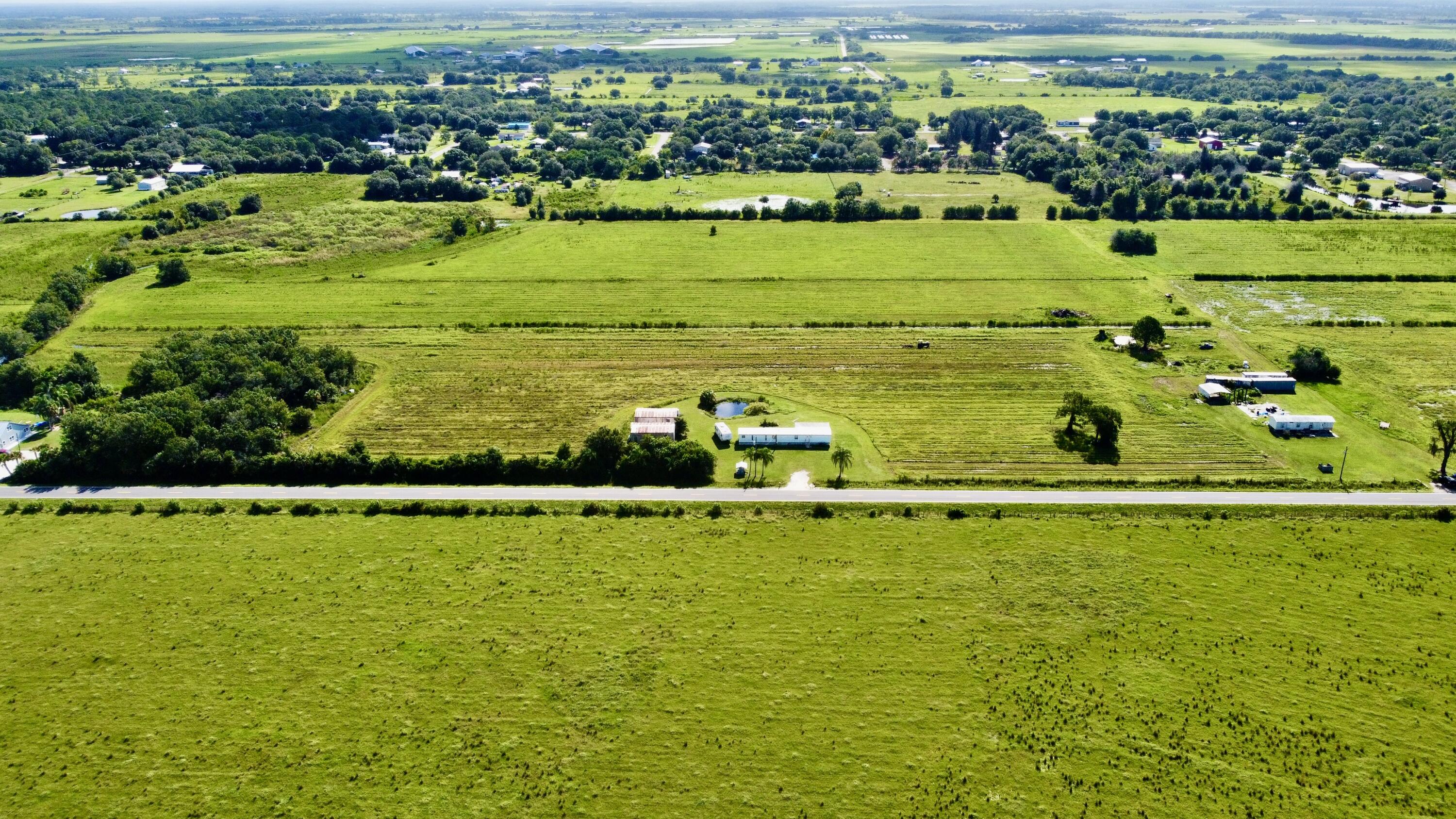 2258 Starns Loop Road Property Photo 1