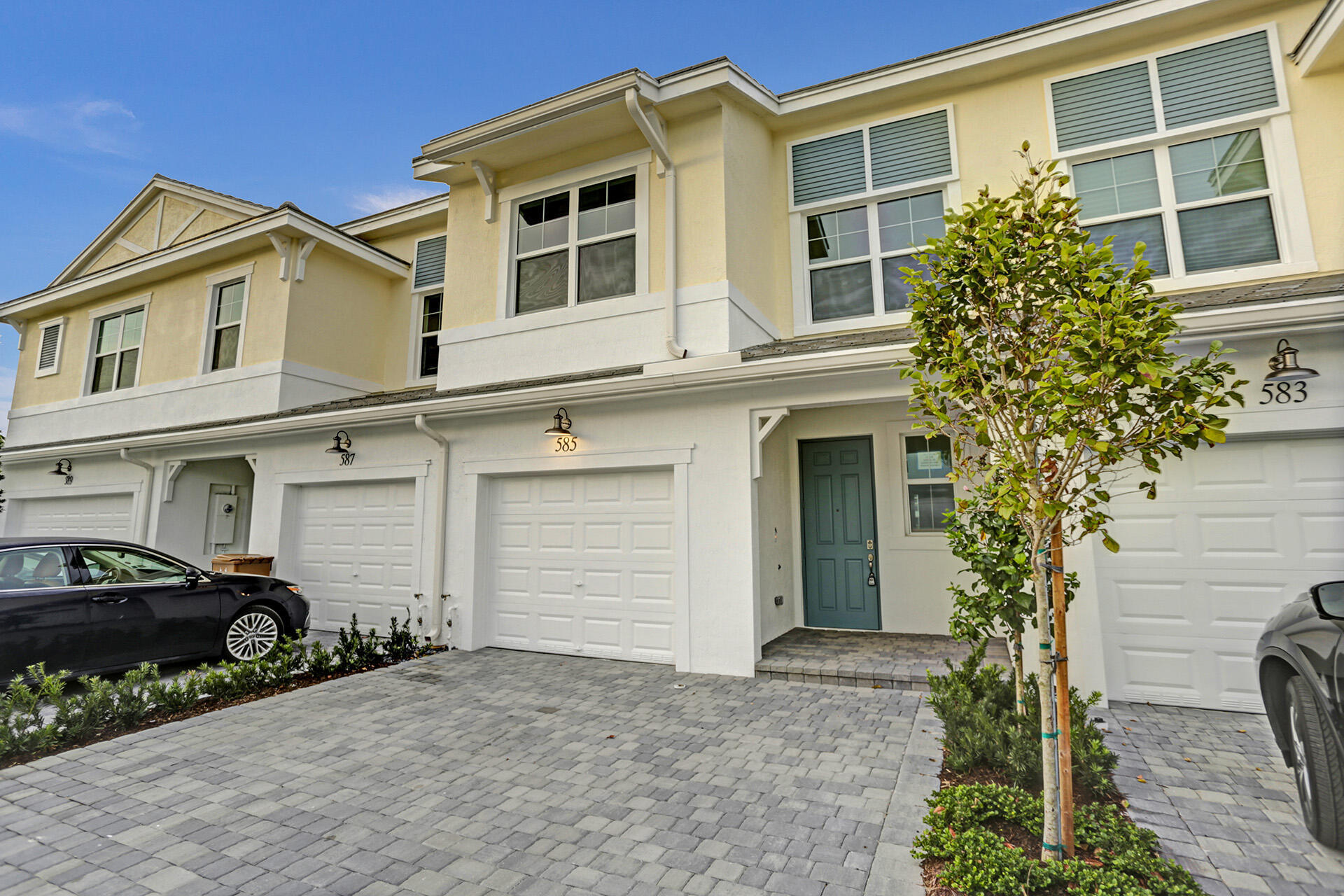 585 Sanderling Circle Property Photo 16