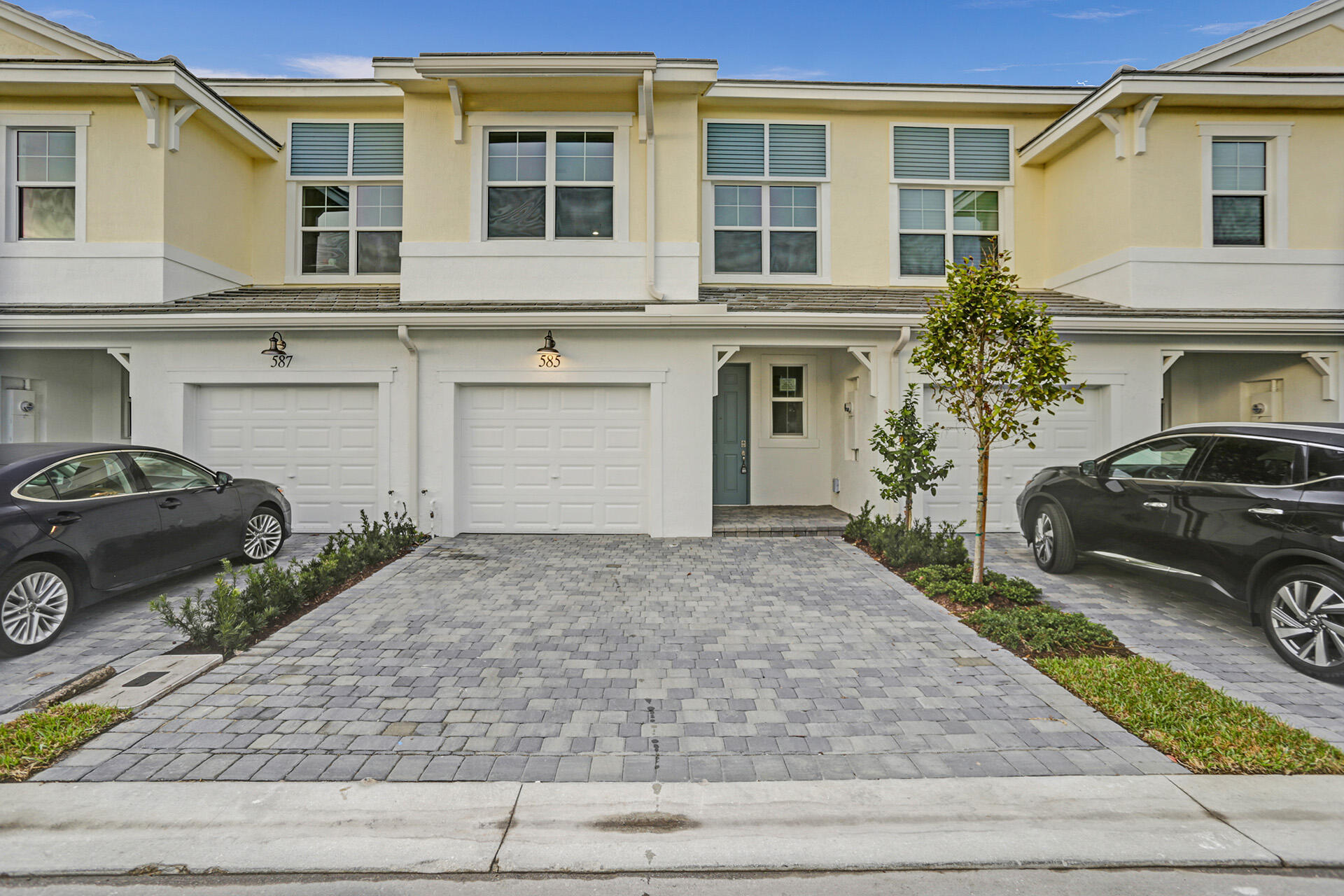 585 Sanderling Circle Property Photo 17