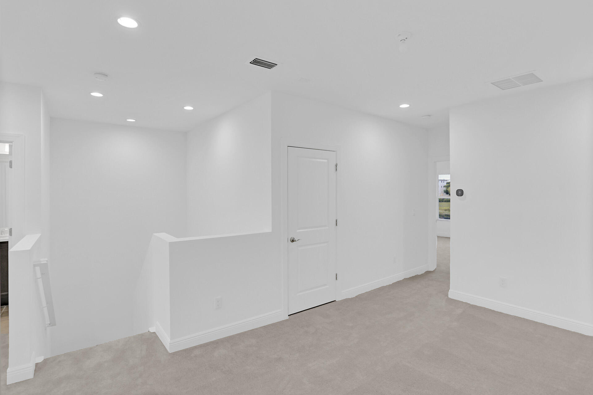 585 Sanderling Circle Property Photo 32