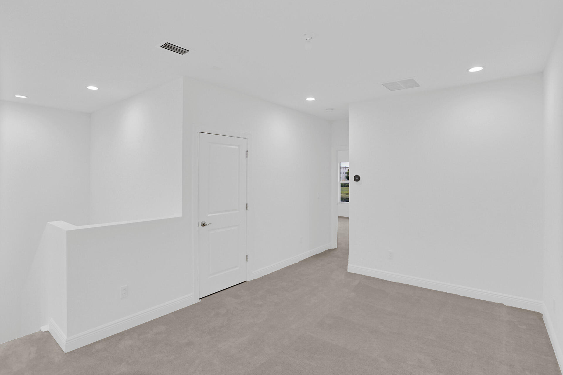 585 Sanderling Circle Property Photo 33