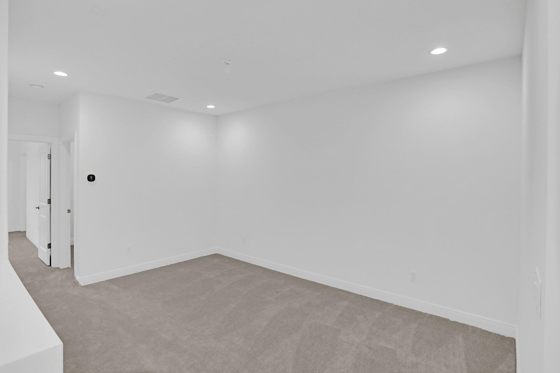585 Sanderling Circle Property Photo 34
