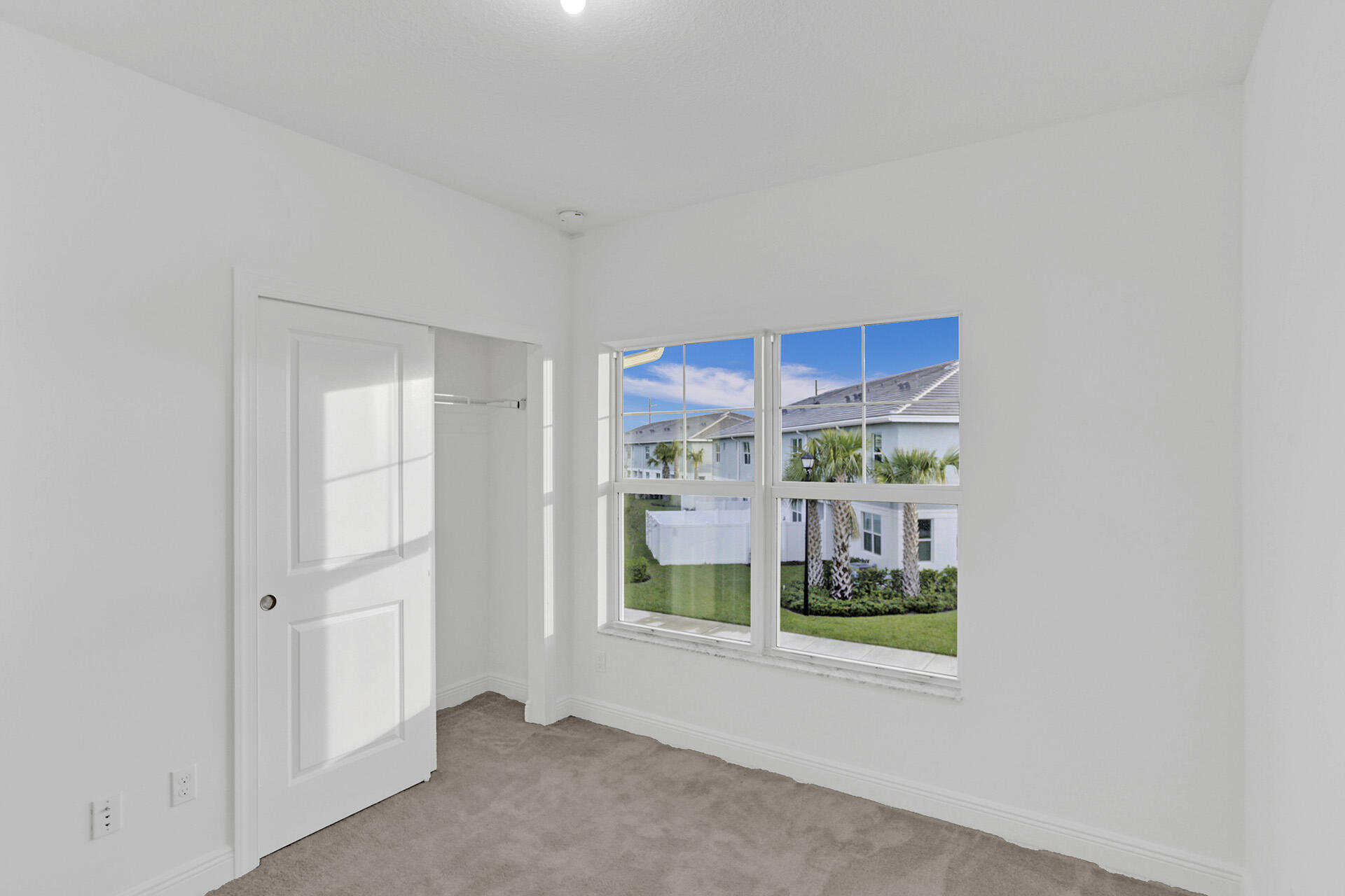 585 Sanderling Circle Property Photo 42