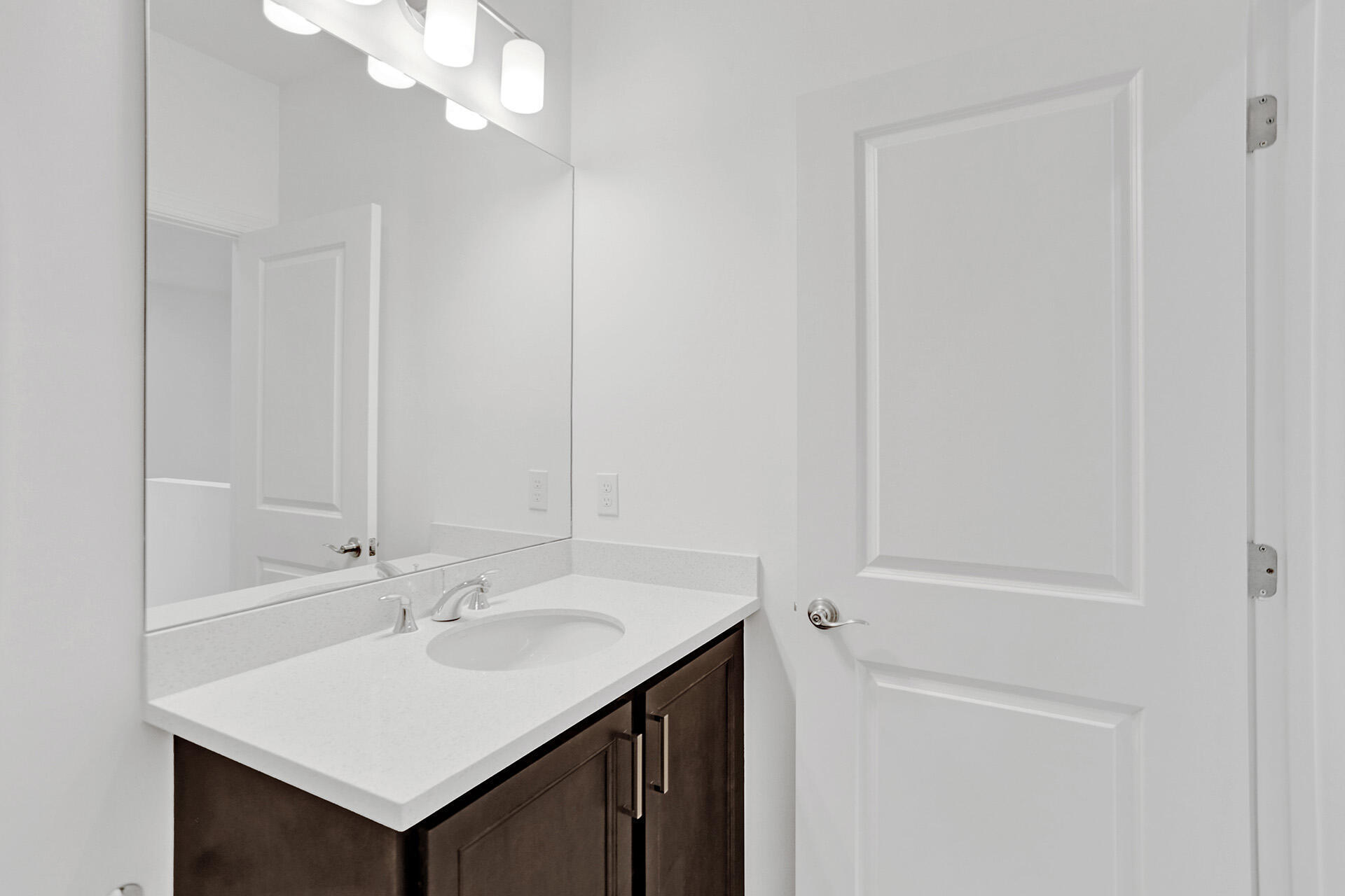 585 Sanderling Circle Property Photo 45