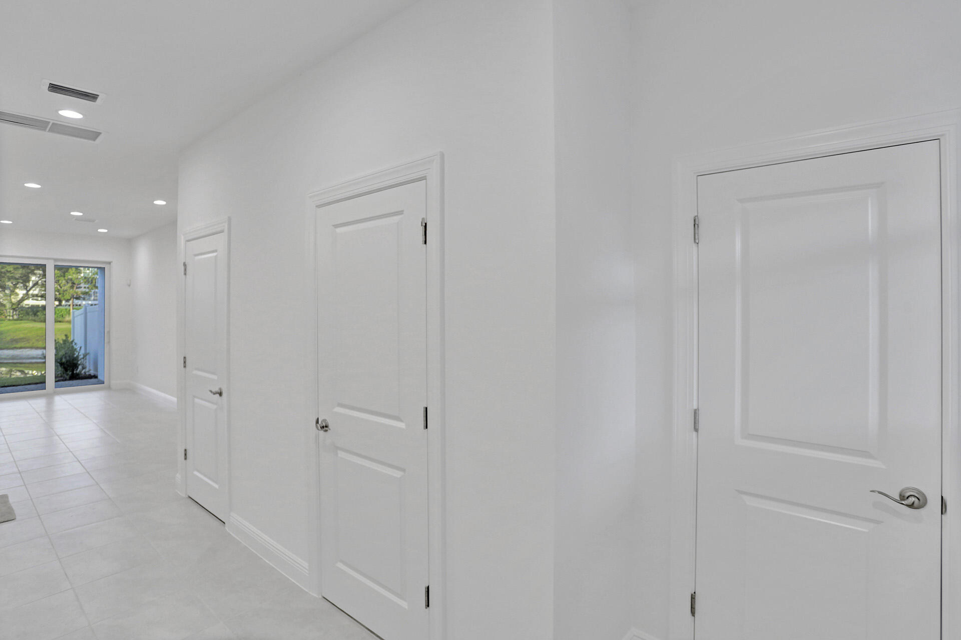 585 Sanderling Circle Property Photo 49