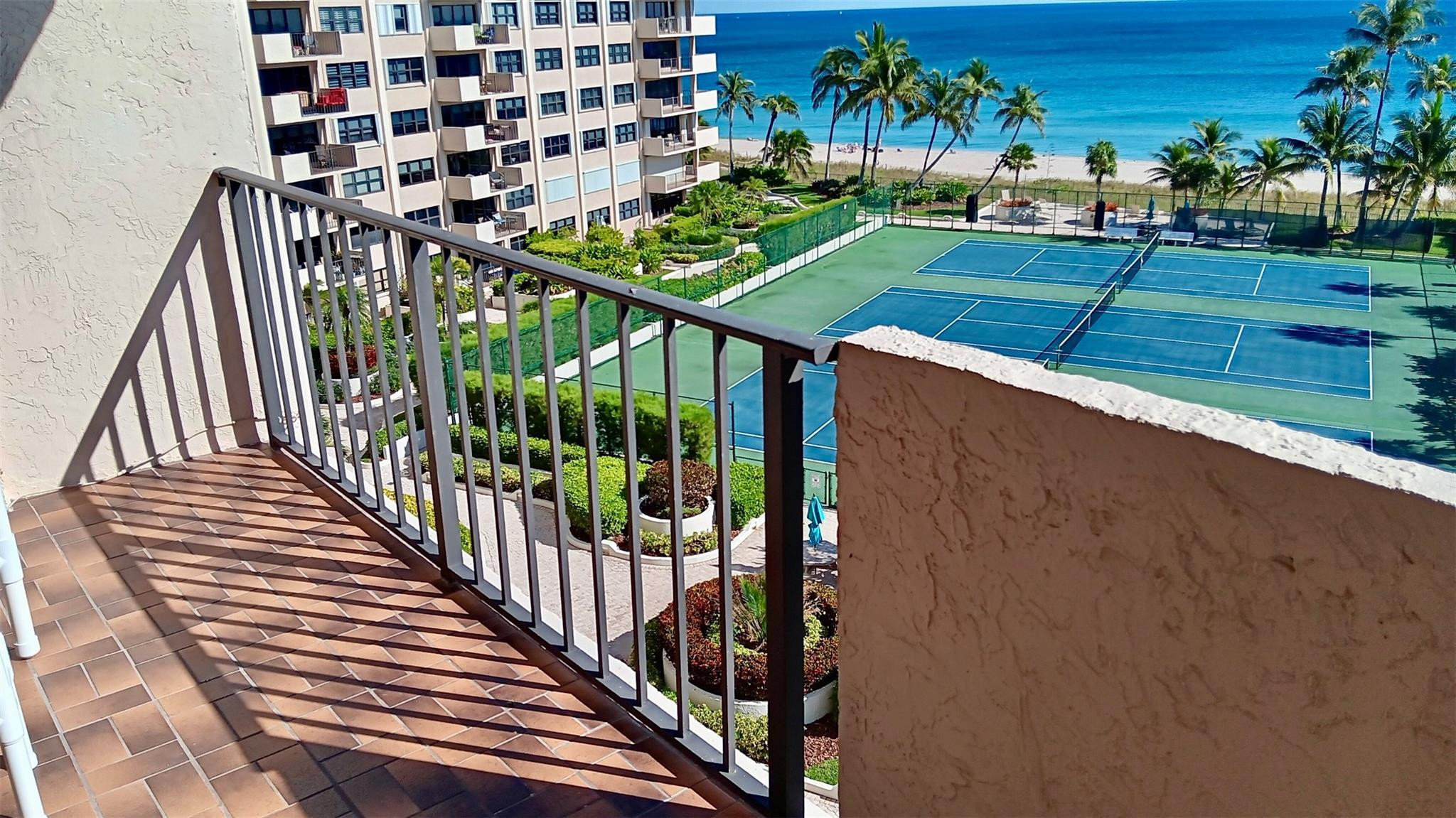 4900 N Ocean Boulevard 819 Property Photo 18
