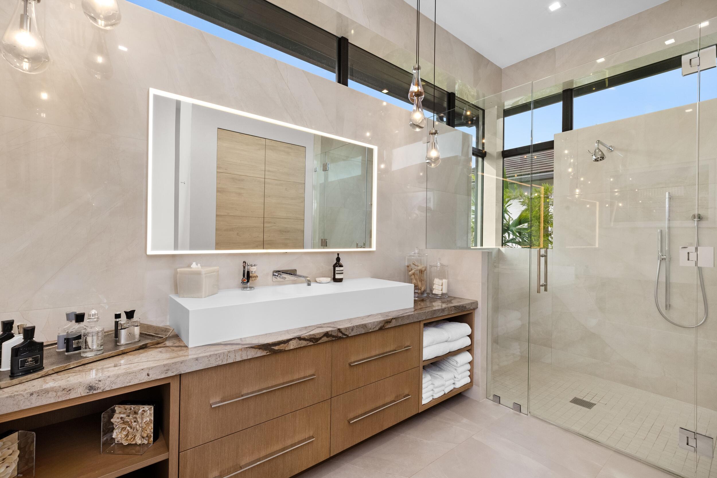 70 Isla Bahia Drive Property Photo 45