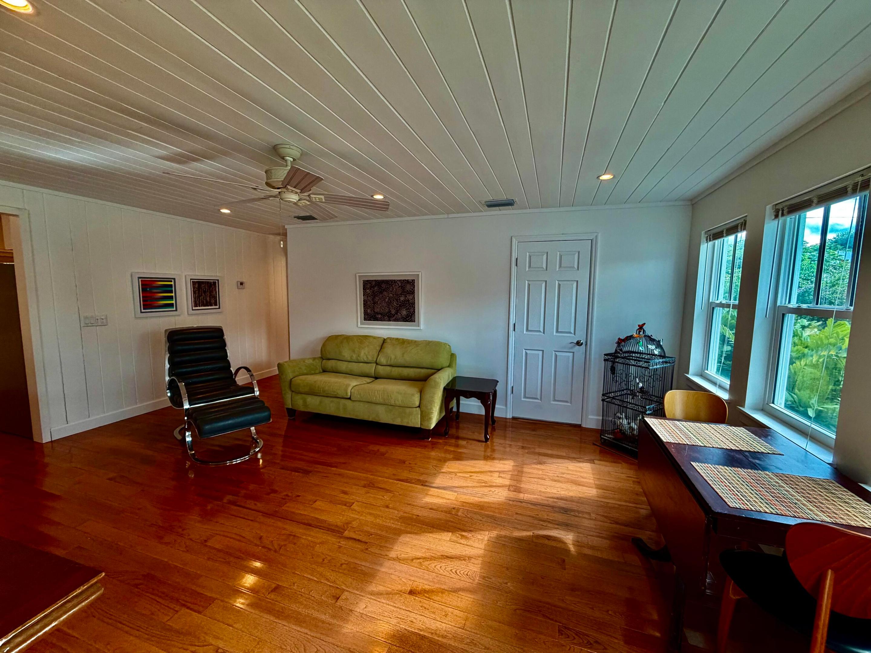 636 Sw 7th Avenue Property Photo 7