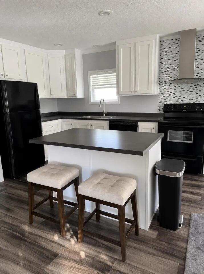 56 Manor Drive Property Photo 8