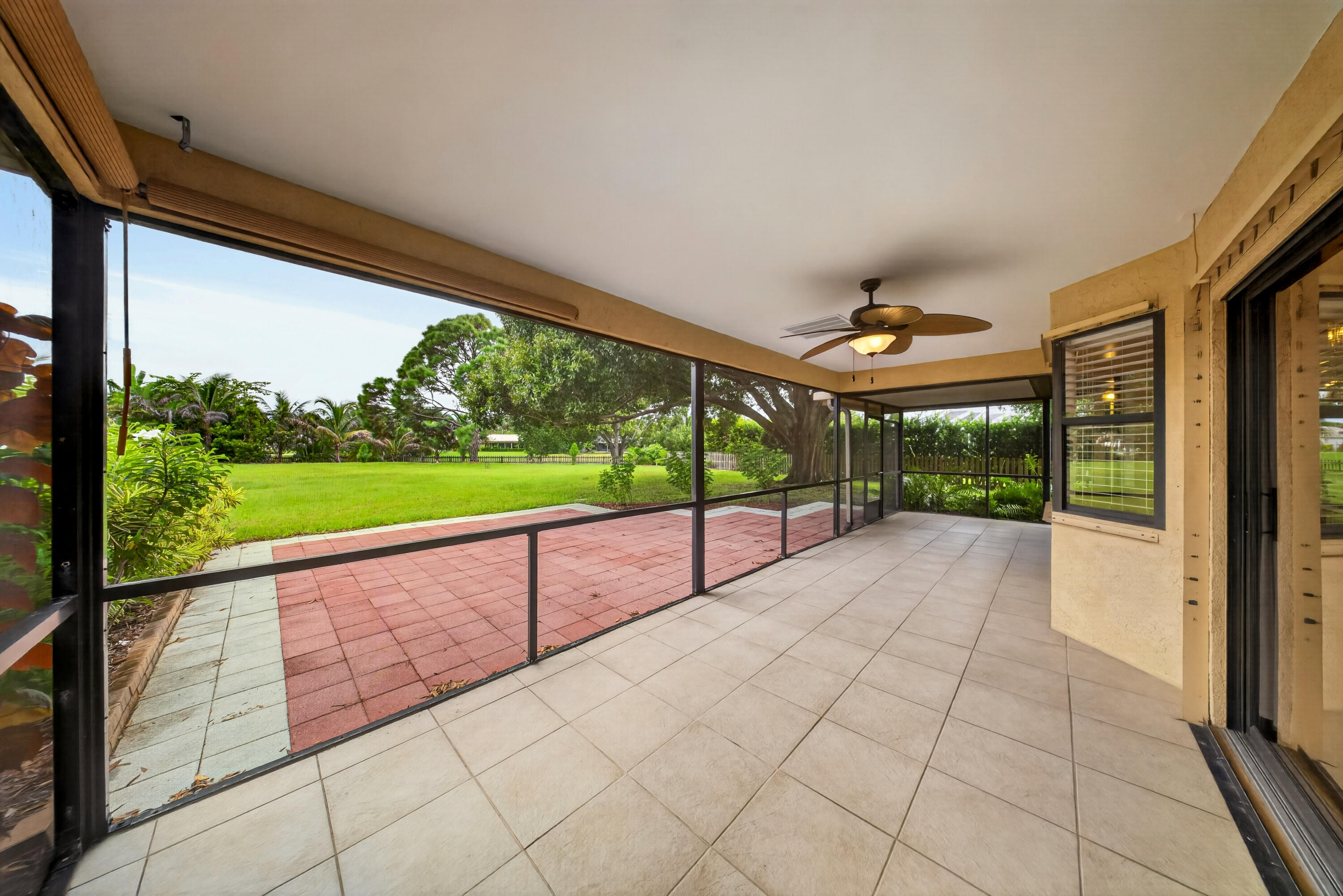 1957 Se Dranson Circle Property Photo 32