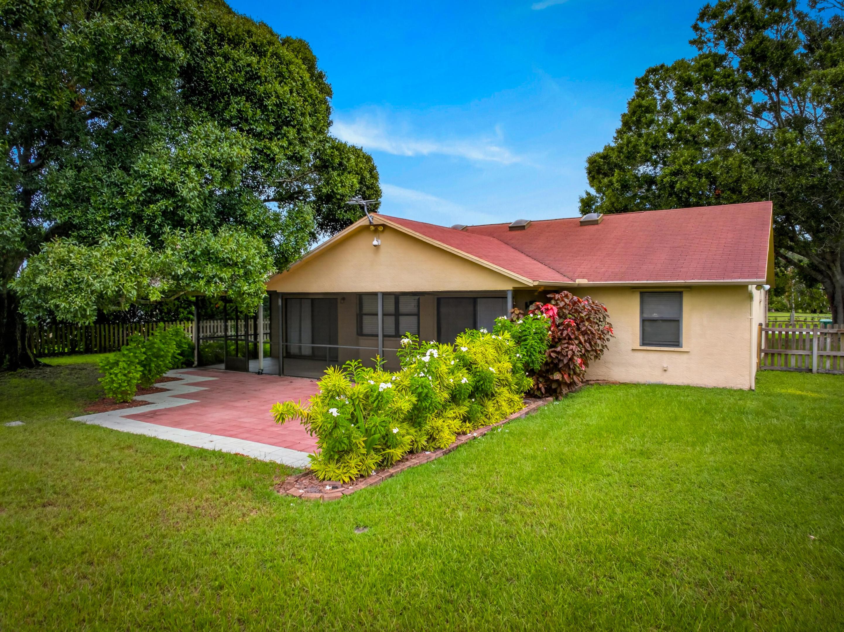 1957 Se Dranson Circle Property Photo 38
