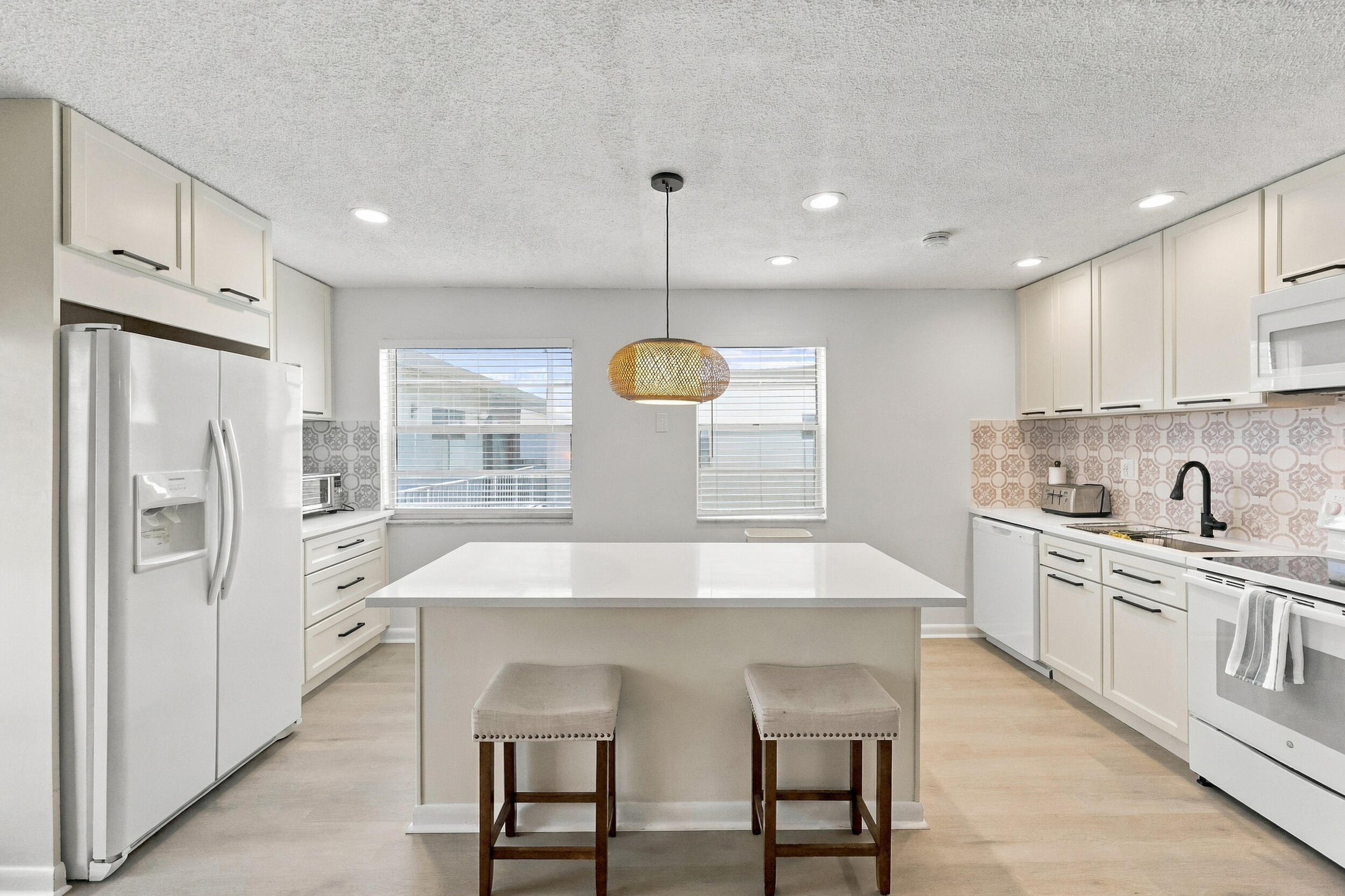 74 Normandy B Property Photo 1