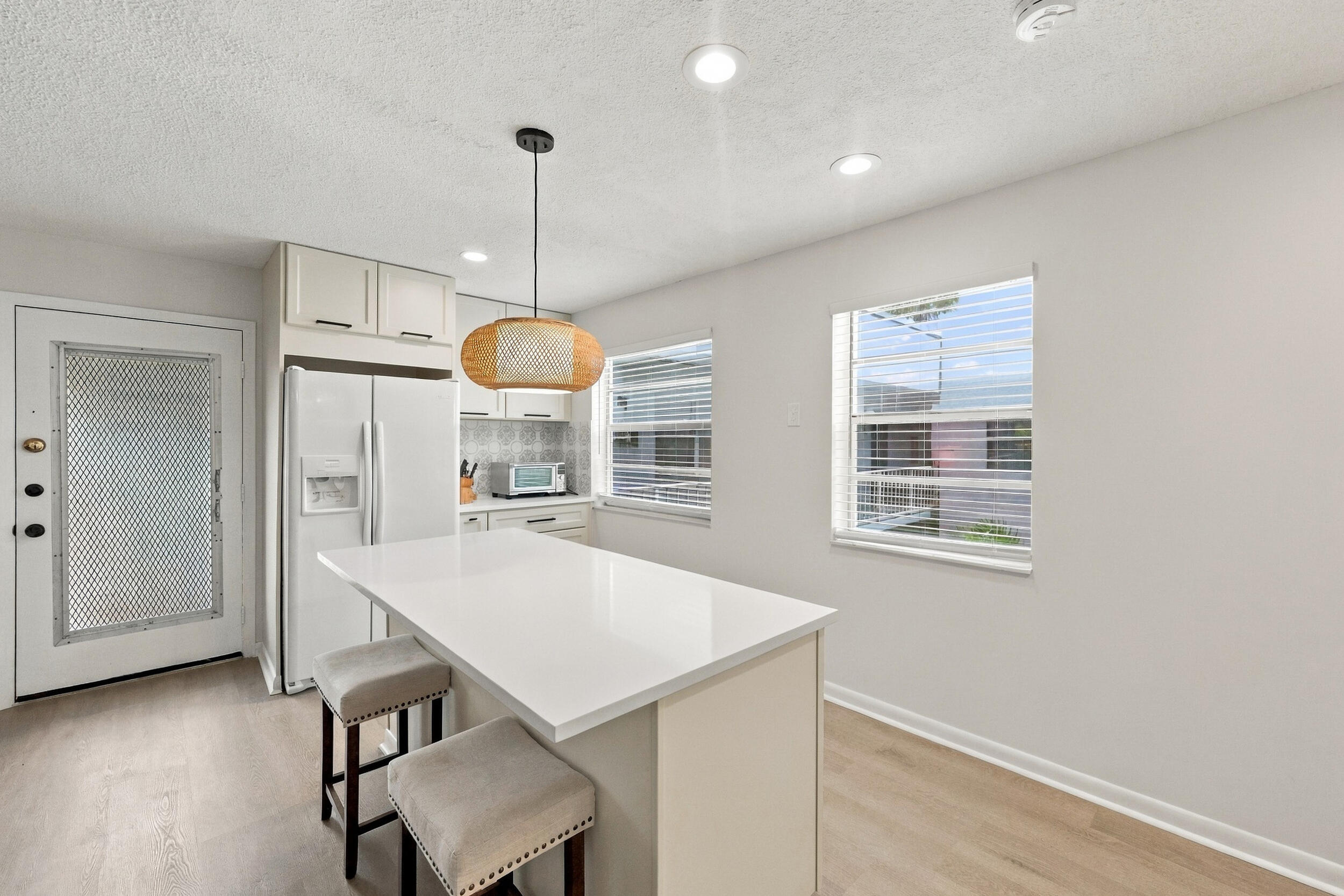 74 Normandy B Property Photo 4