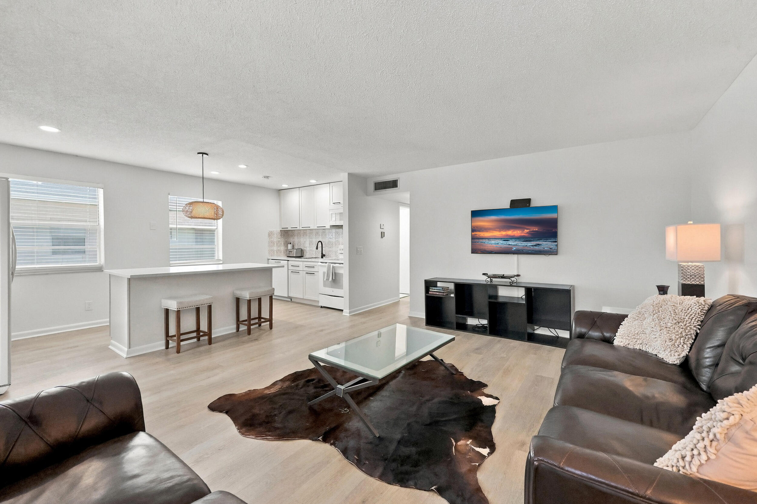 74 Normandy B Property Photo 9