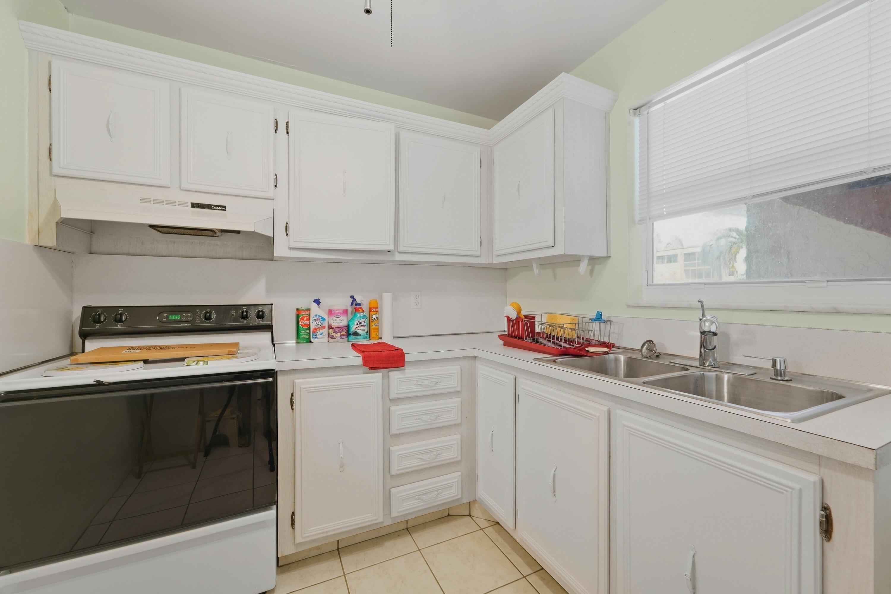 705 Lori Drive 112 Property Photo 18