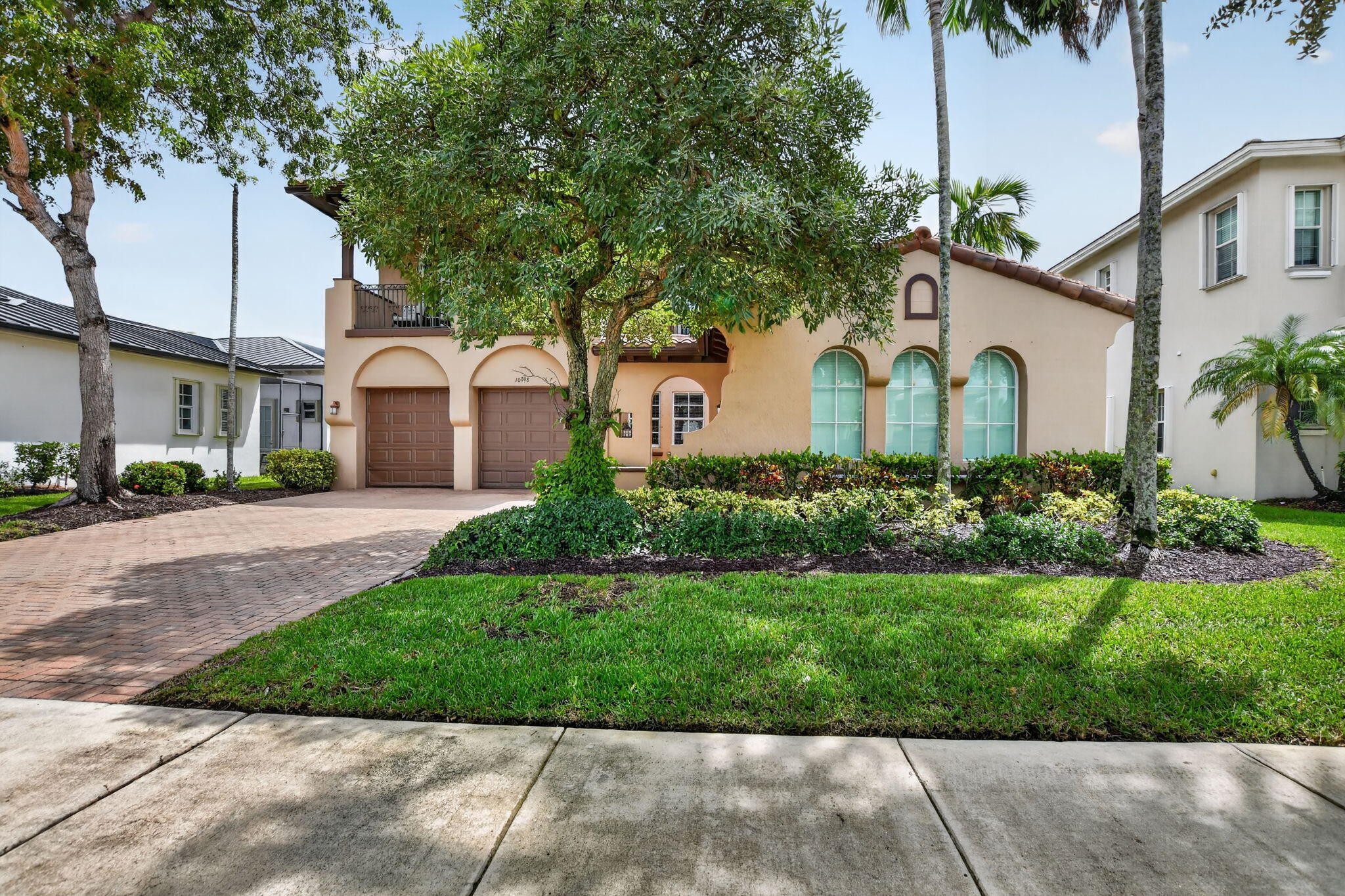 10998 Nw 78th Place Property Photo 1