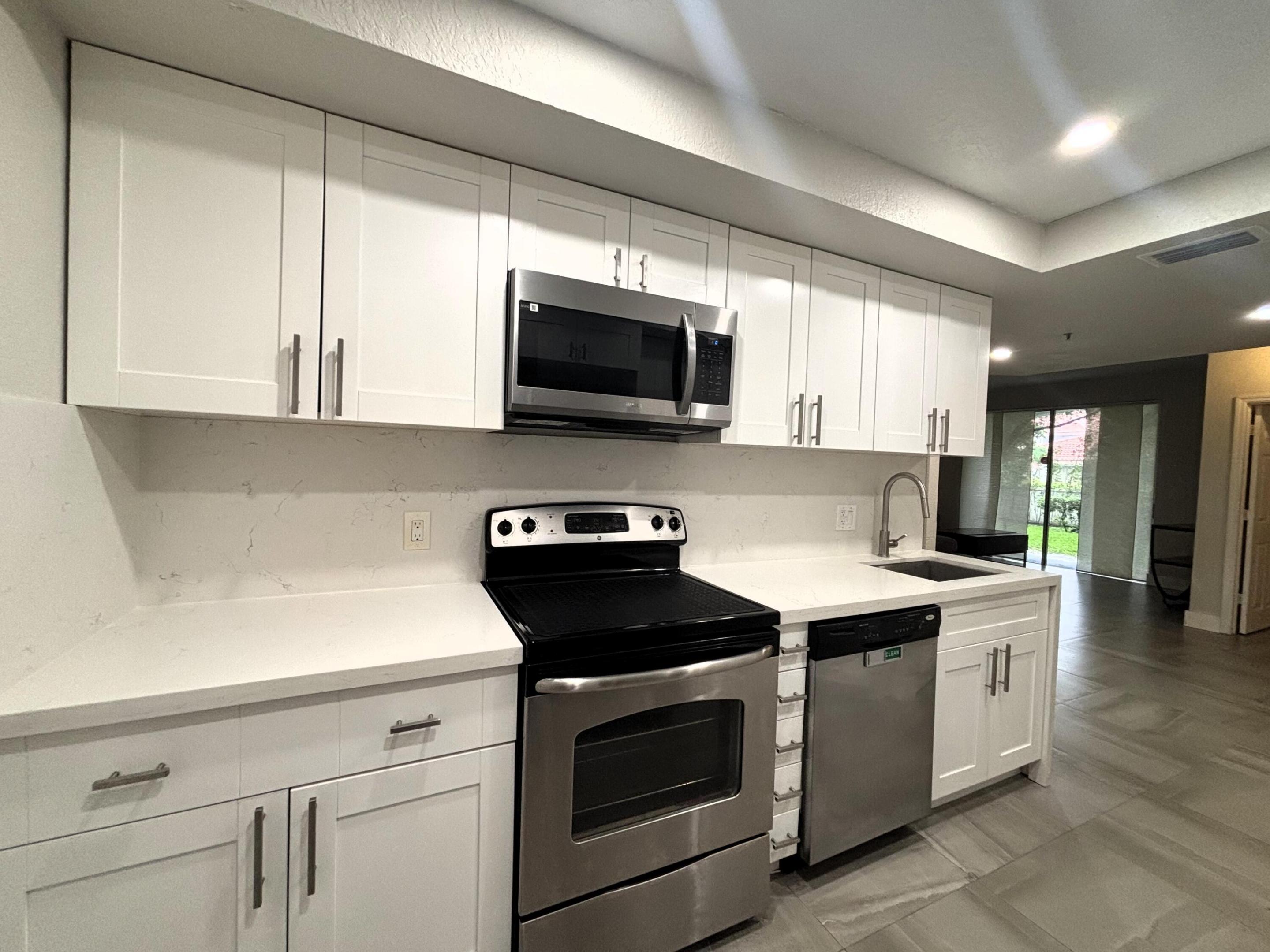 765 Sw 148th Avenue 1201 Property Photo 1