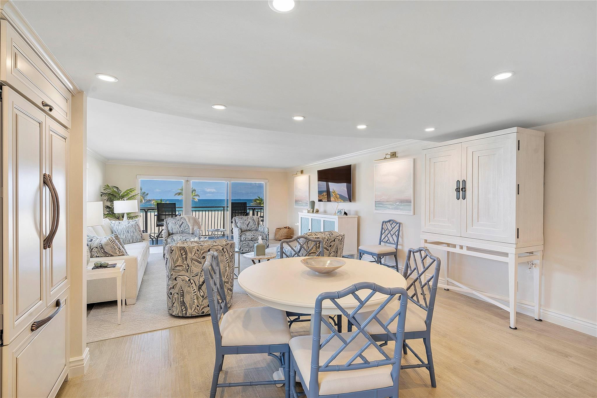 1710 S Ocean Lane 201 Property Photo 9