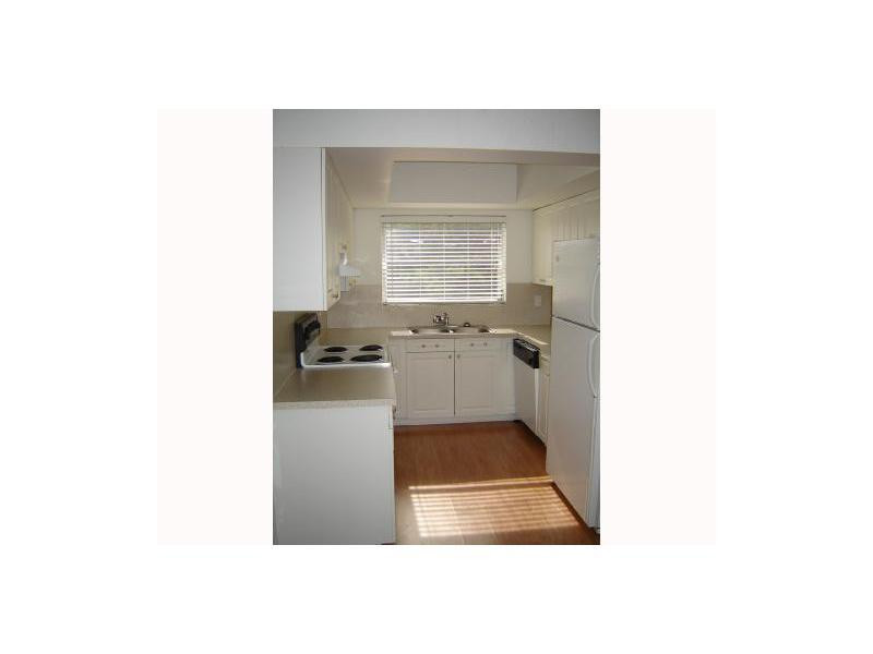 3421 Ne 15th Avenue 9 Property Photo 3