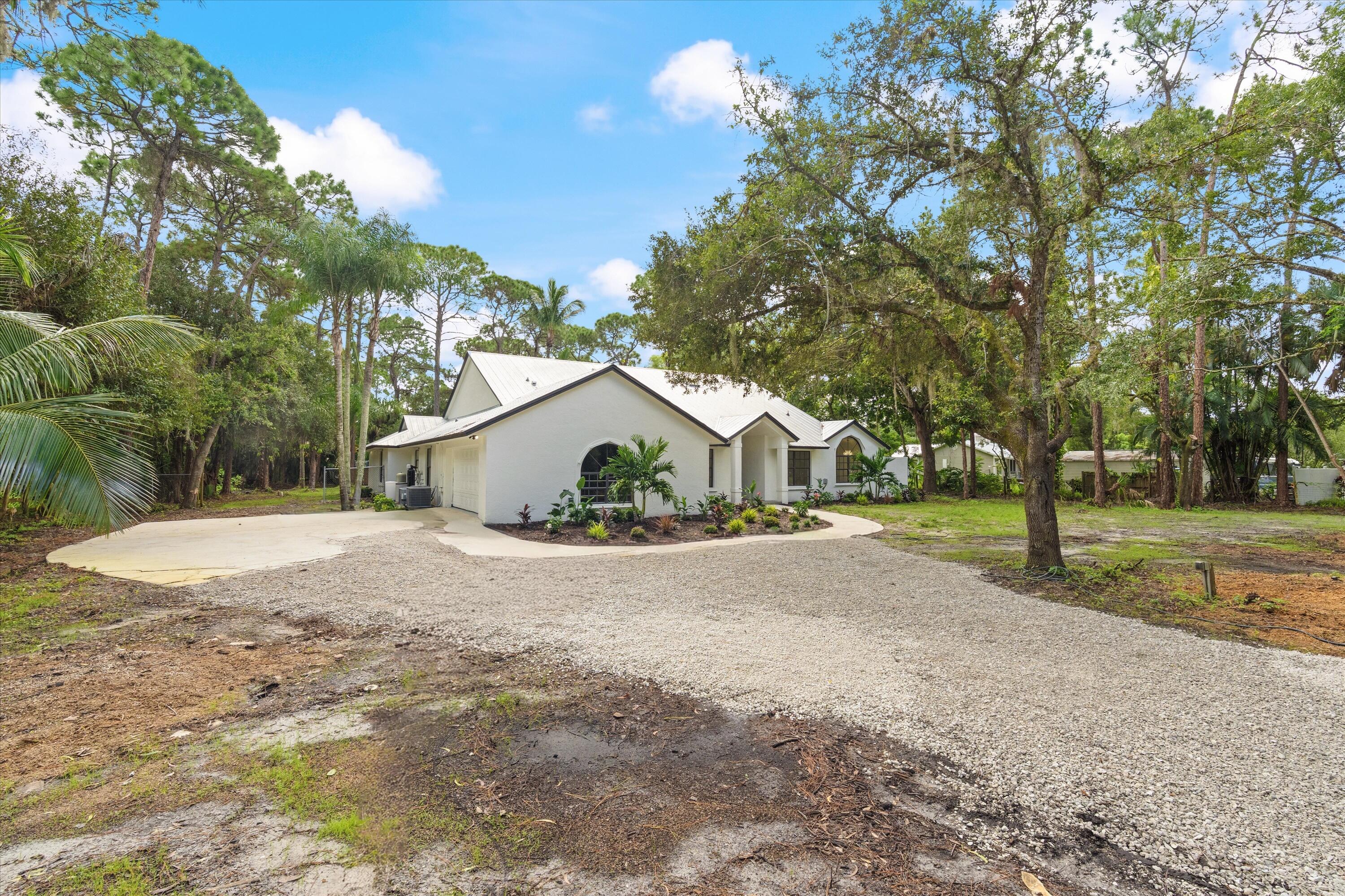 18830 129th Terrace N Property Photo 1