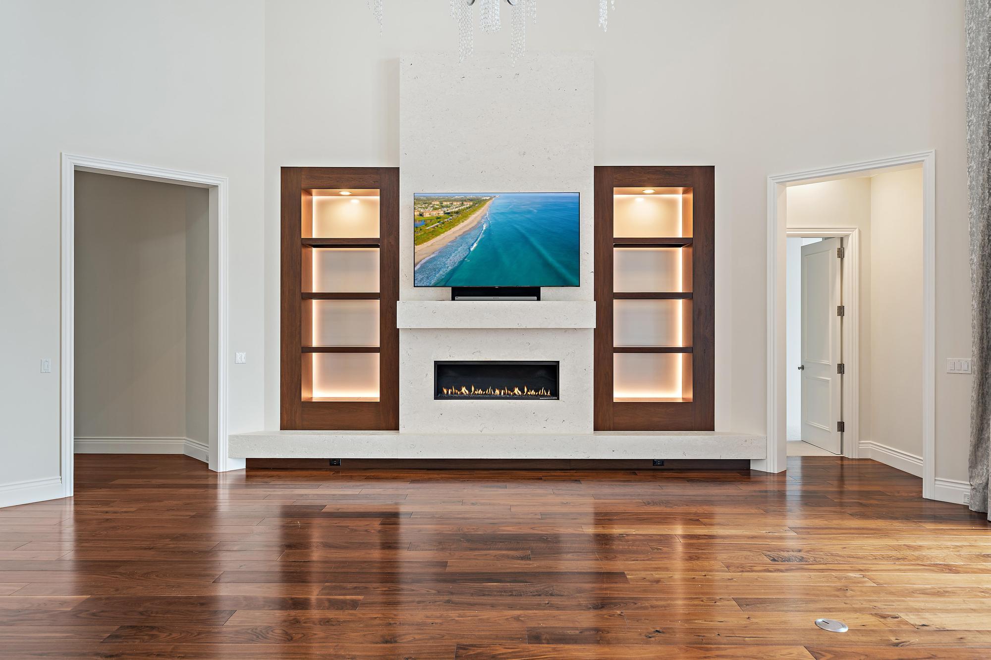 3433 Harbor Road N Property Photo 6