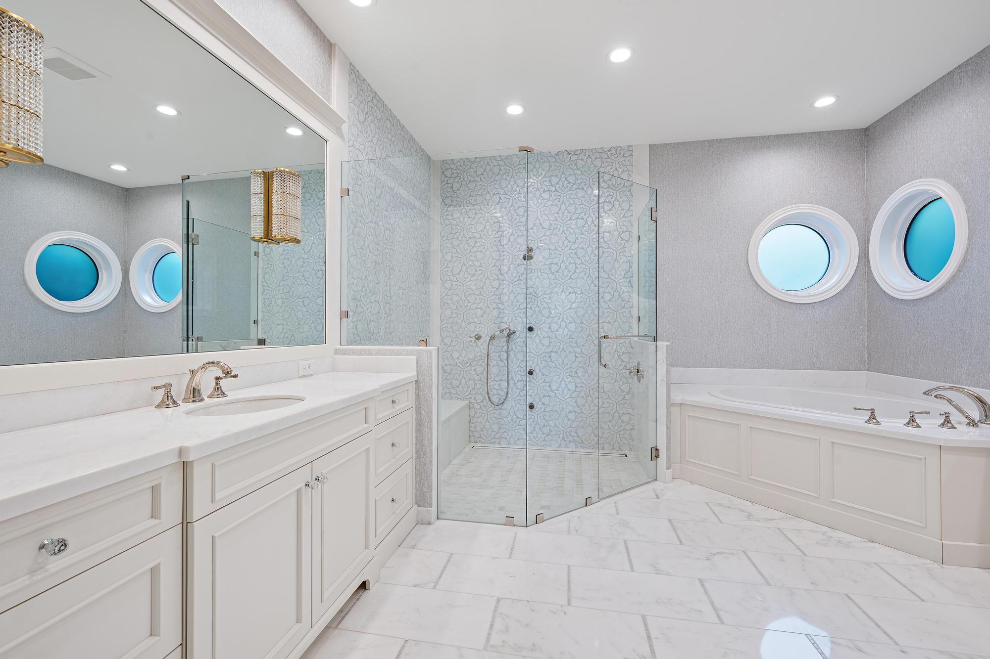 3433 Harbor Road N Property Photo 13