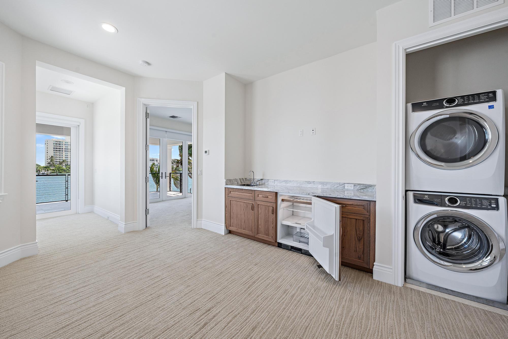 3433 Harbor Road N Property Photo 22