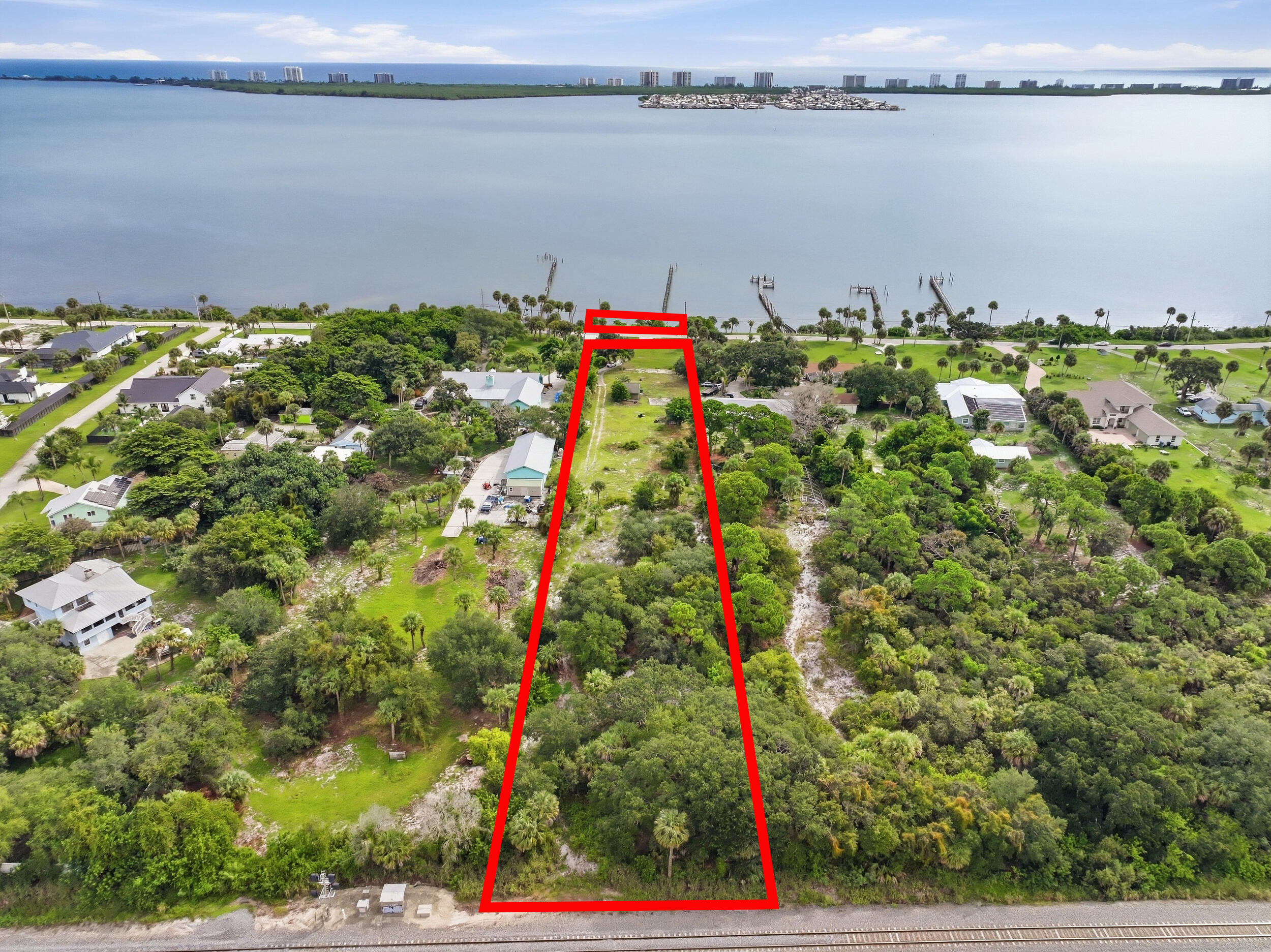12825 S Indian River Drive Property Photo 8