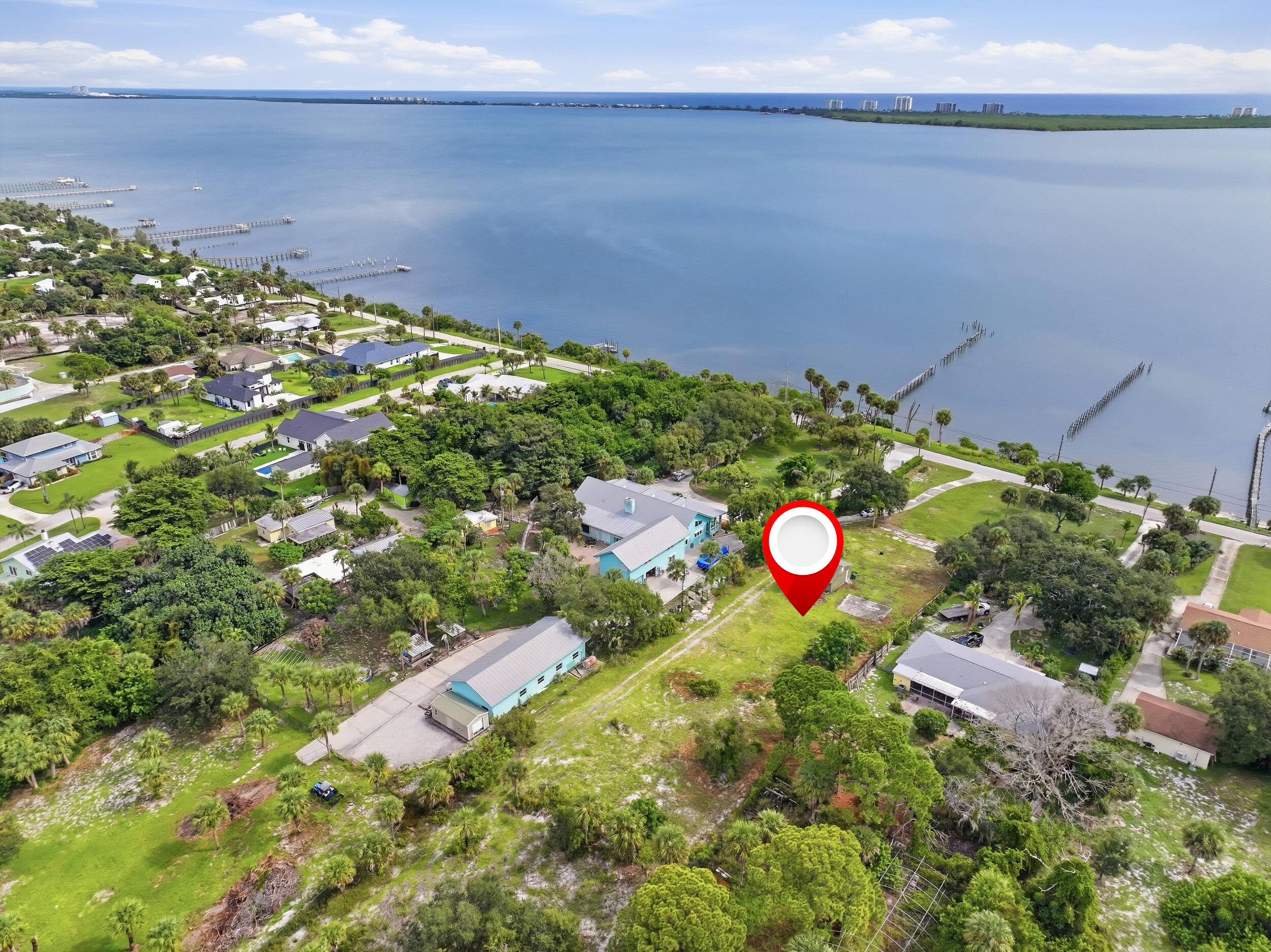 12825 S Indian River Drive Property Photo 10