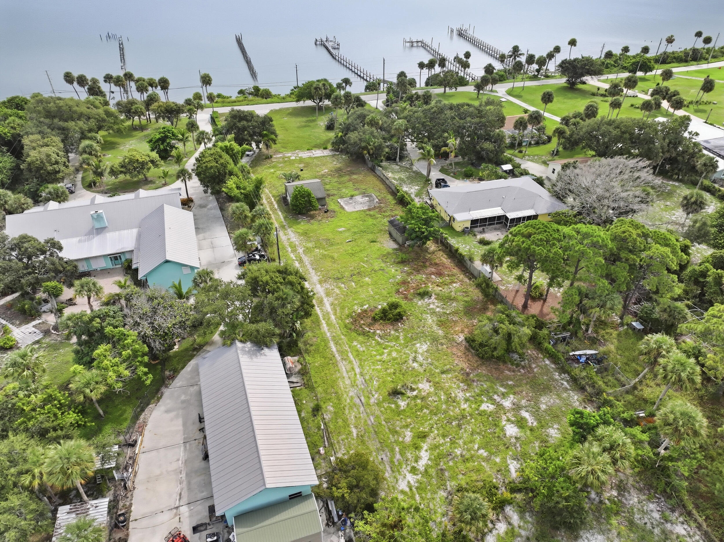 12825 S Indian River Drive Property Photo 16