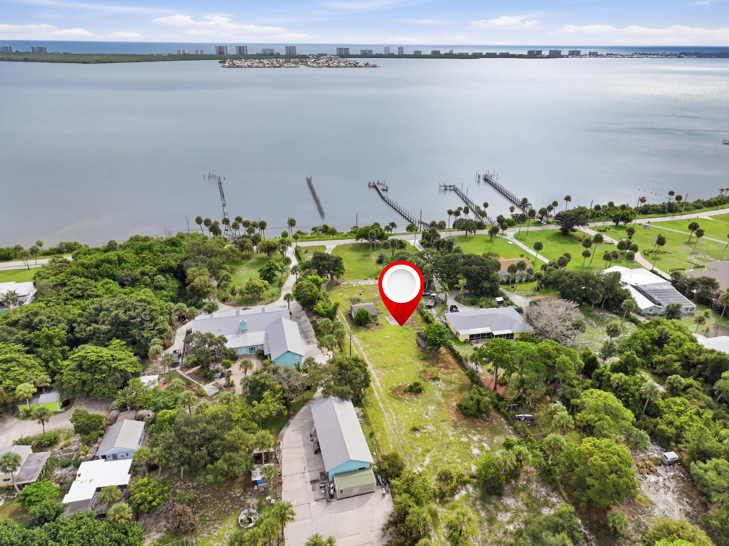 12825 S Indian River Drive Property Photo 17