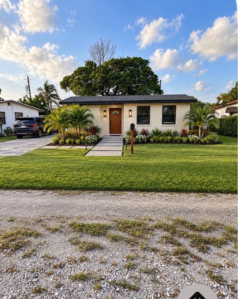 555 Harem Avenue Property Photo 1