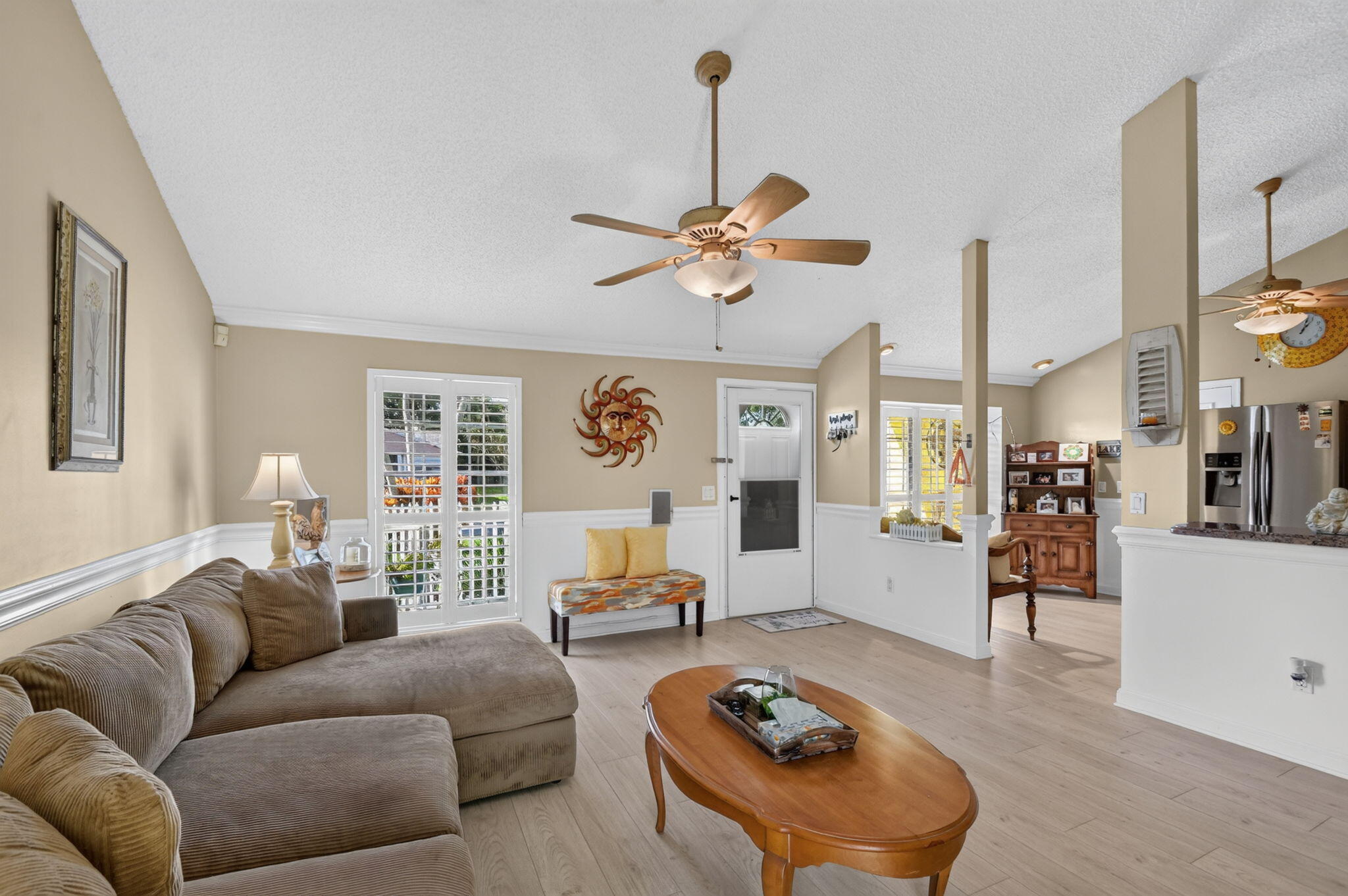 9099 Carma Drive Property Photo 13