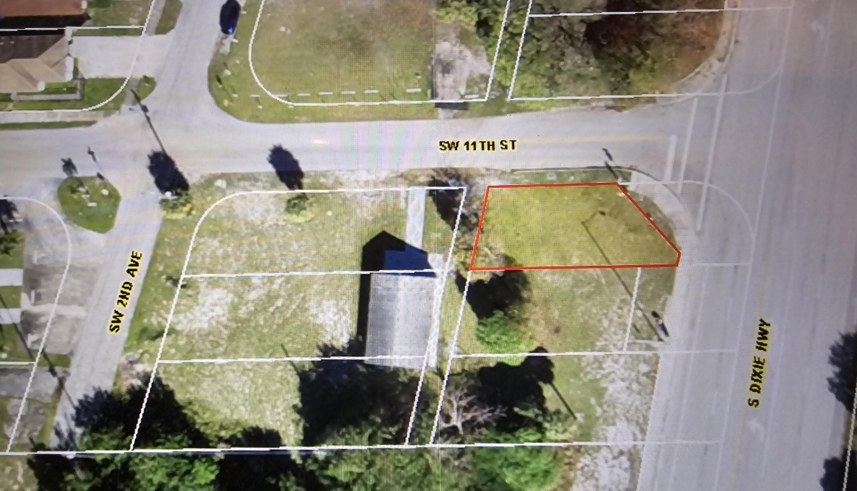 1107 S Dixie Highway Property Photo 1