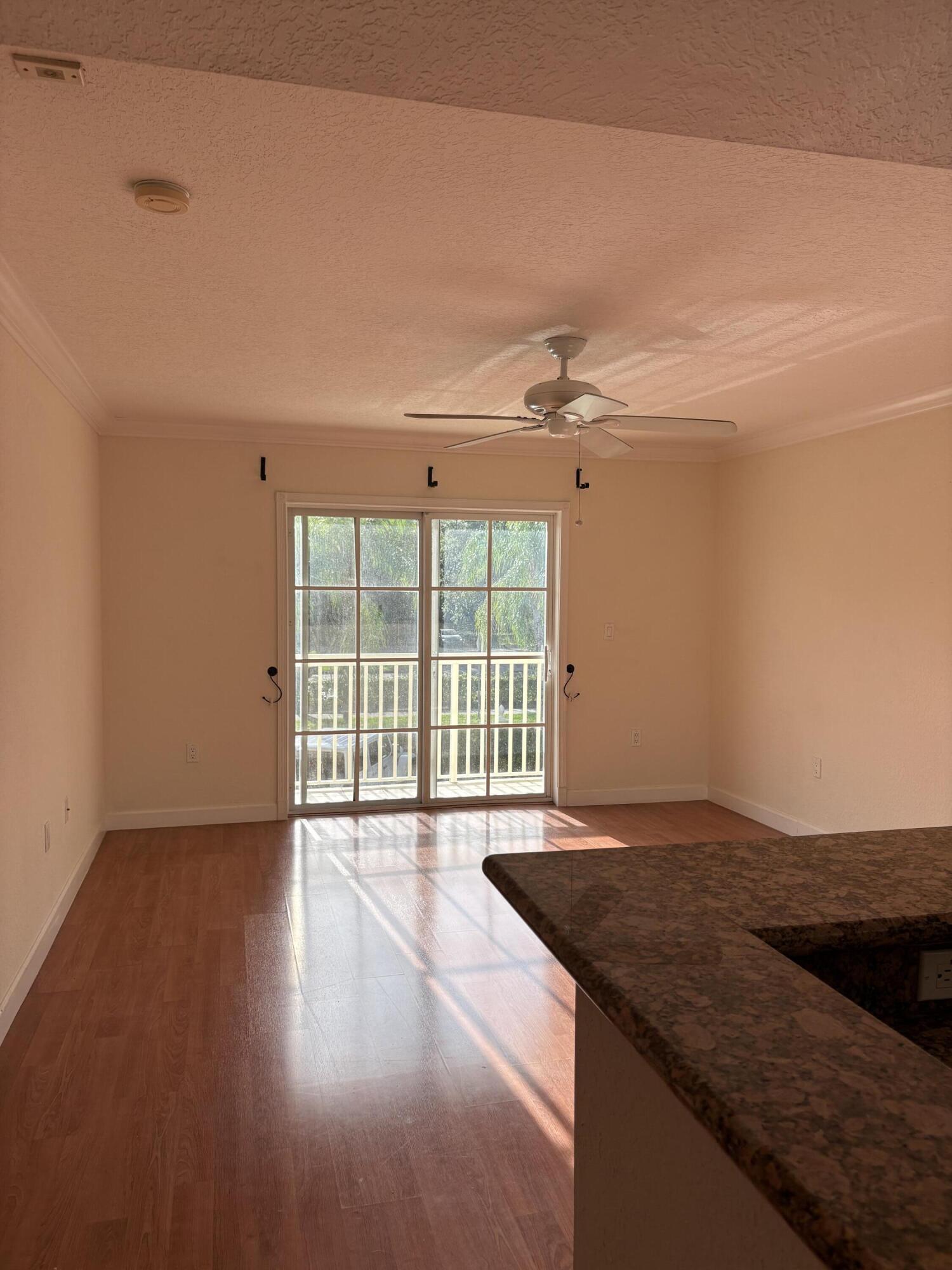 150 Ne 15th Avenue 248 Property Photo 8