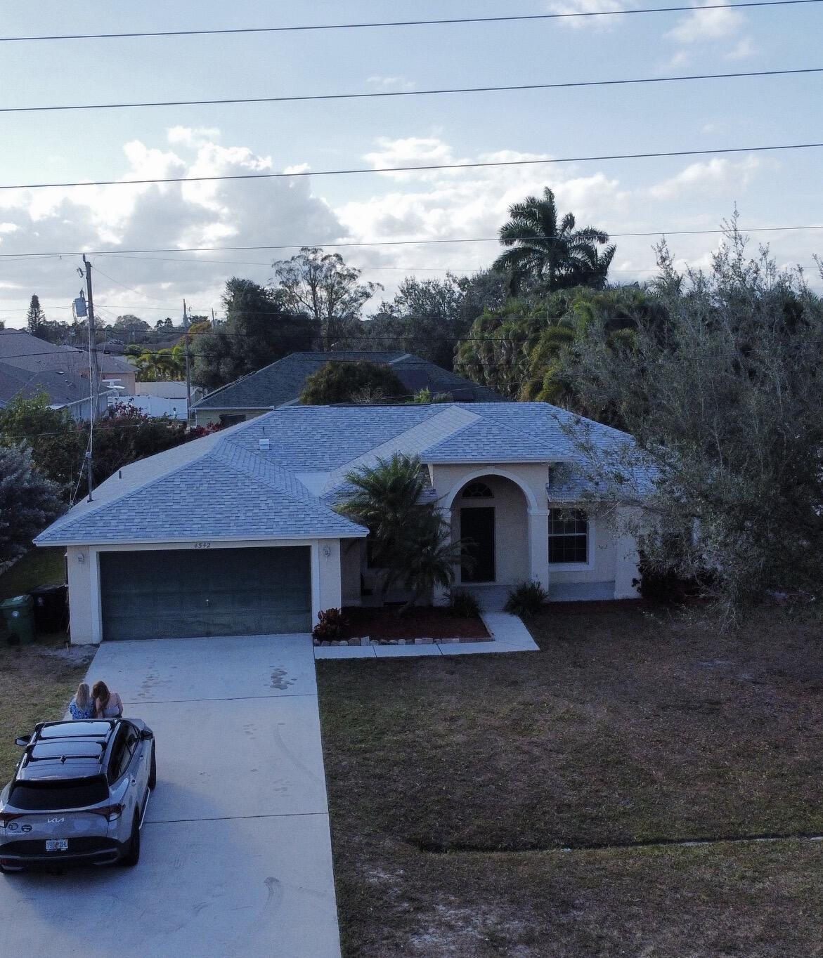 4542 SW Savona Boulevard Property Photo 1