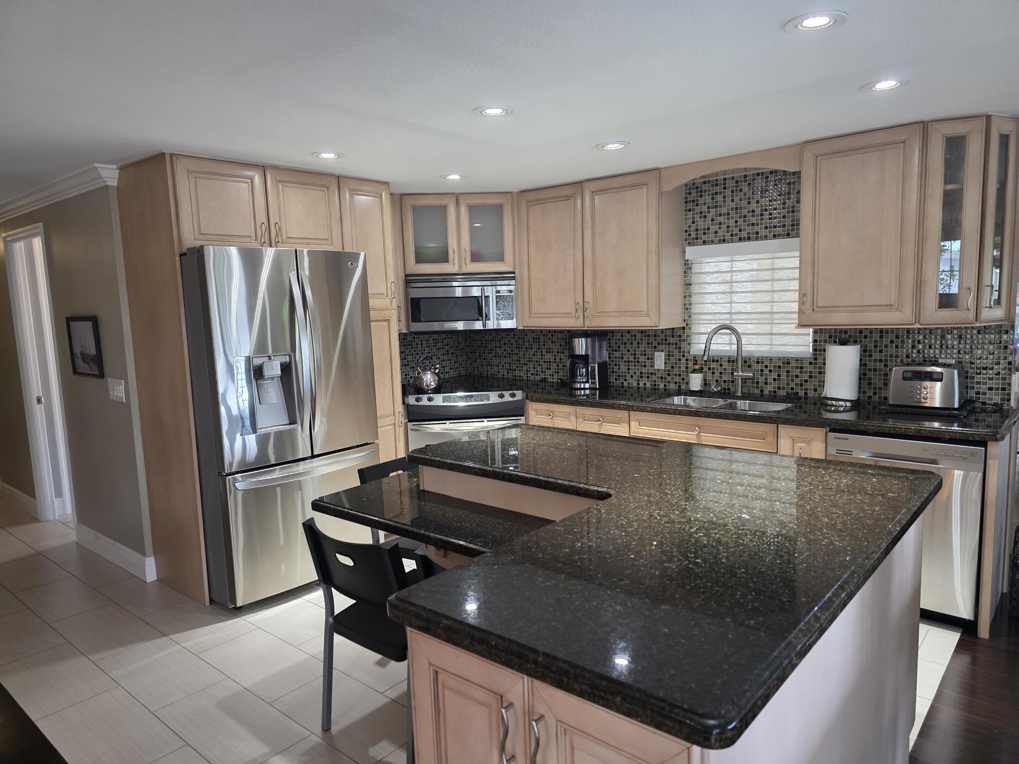 2471 Sw 51st Street Property Photo 3