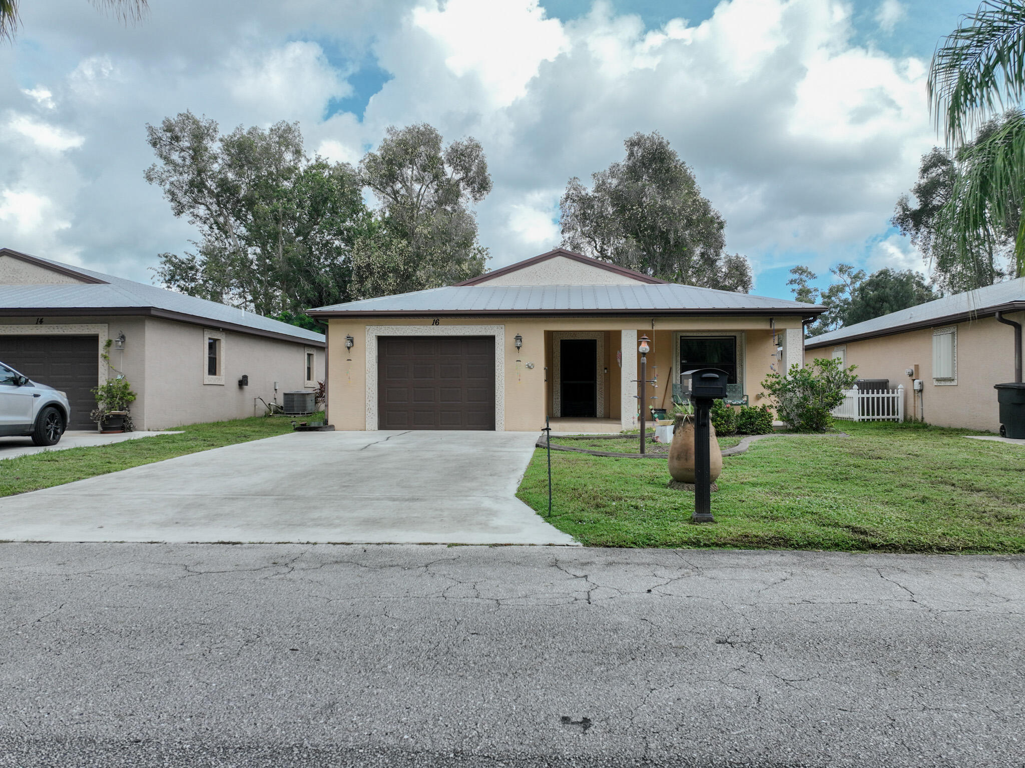 16 Mediterranean Boulevard S Property Photo 1