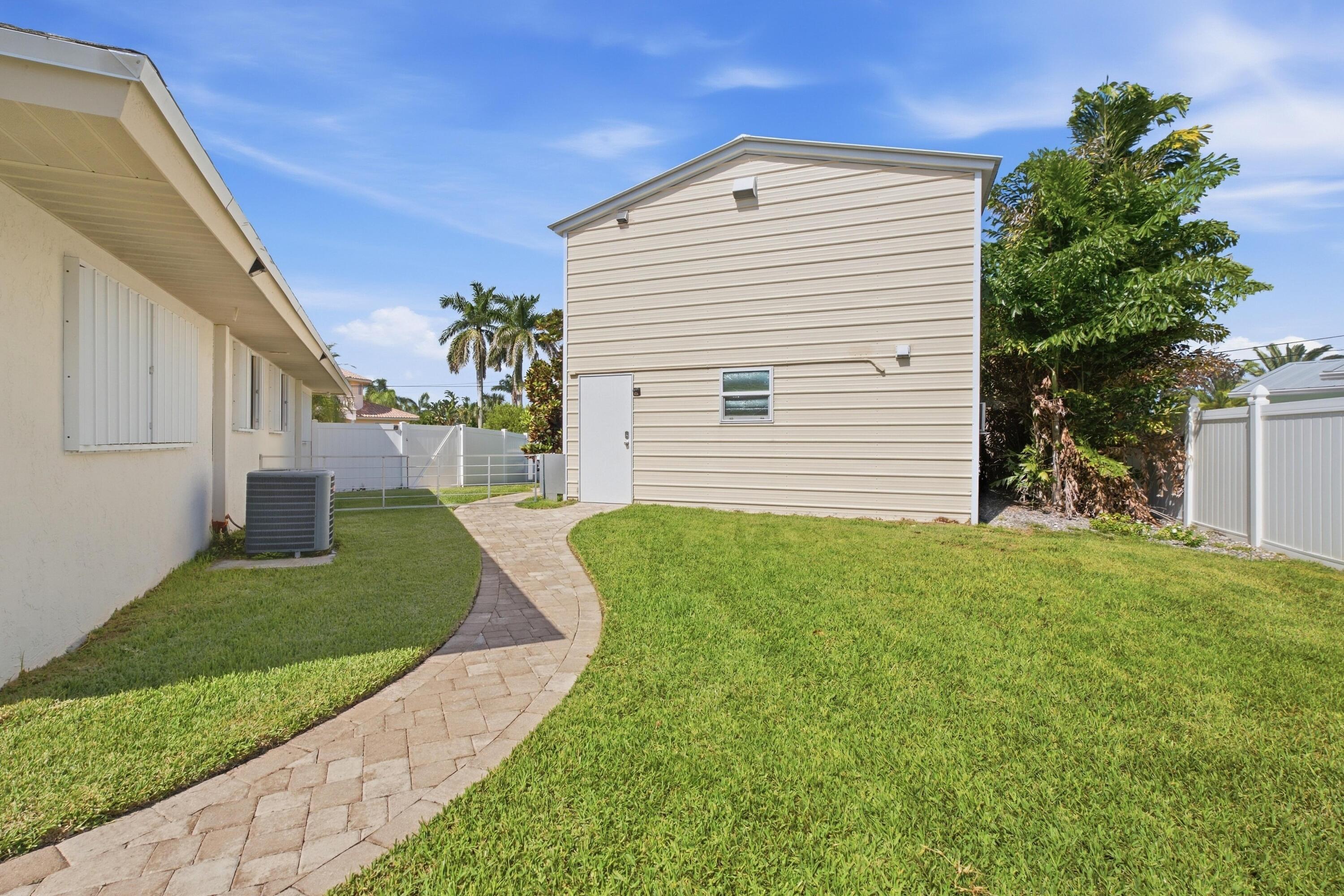 1536 Sw Egret Way Property Photo 41