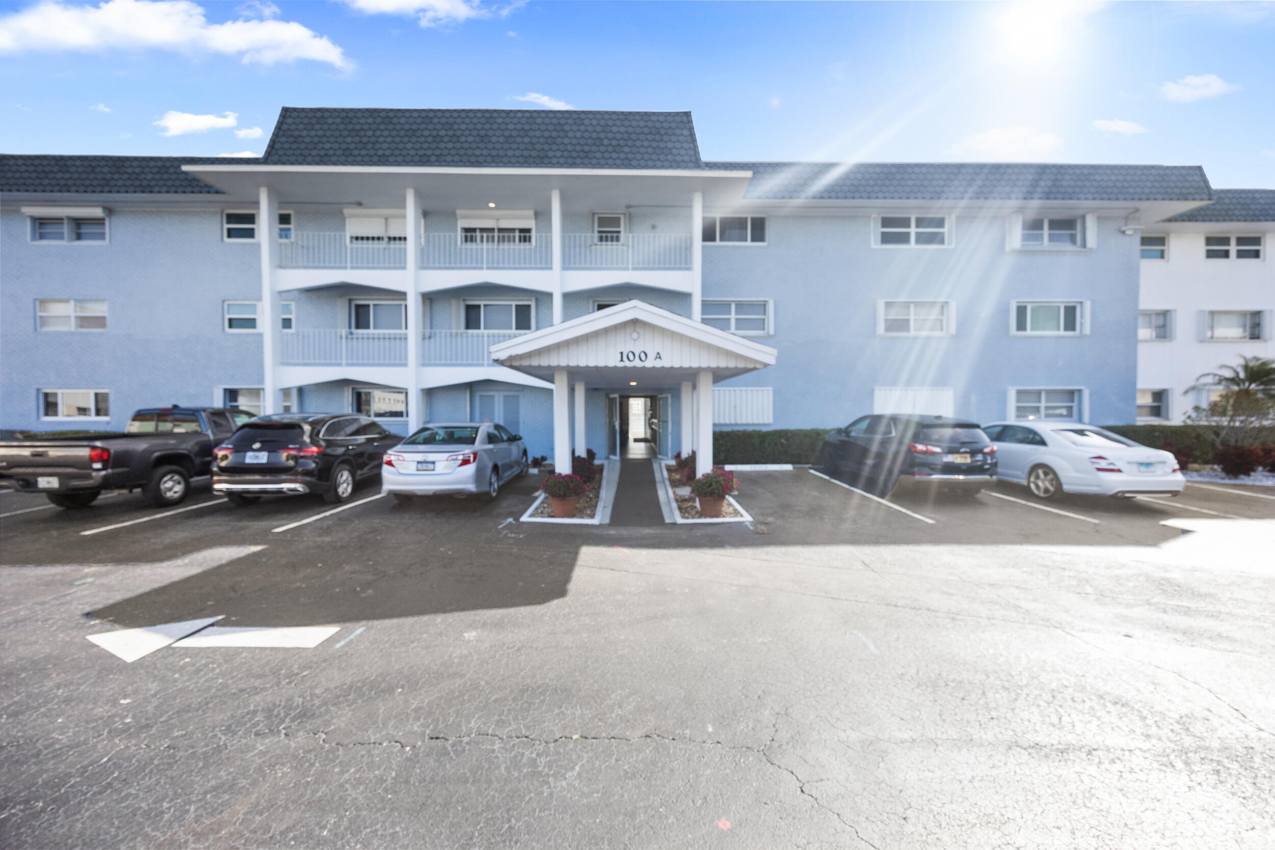 100 Shore Court 104 Property Photo 29