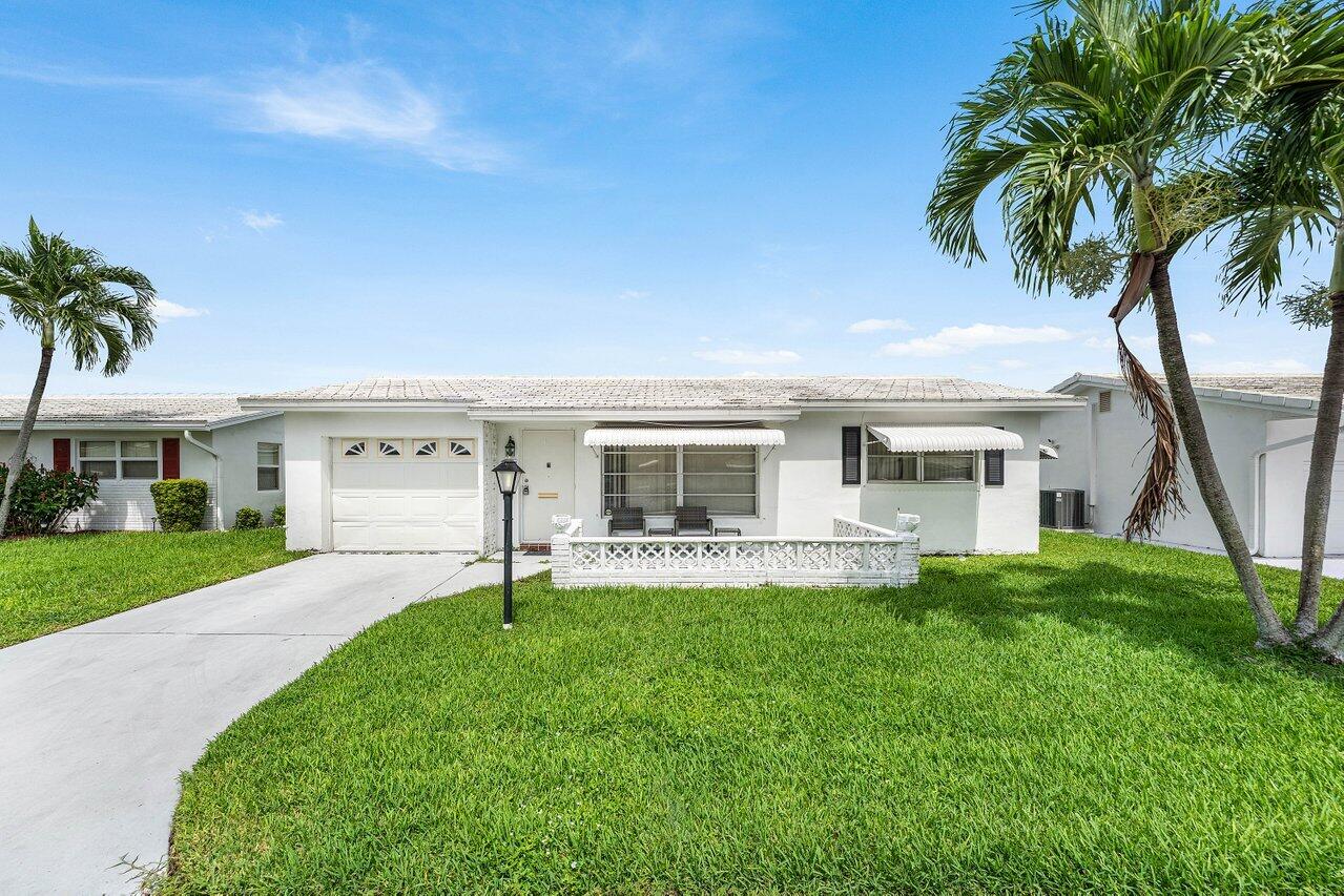 1005 Siesta Avenue Property Photo 1