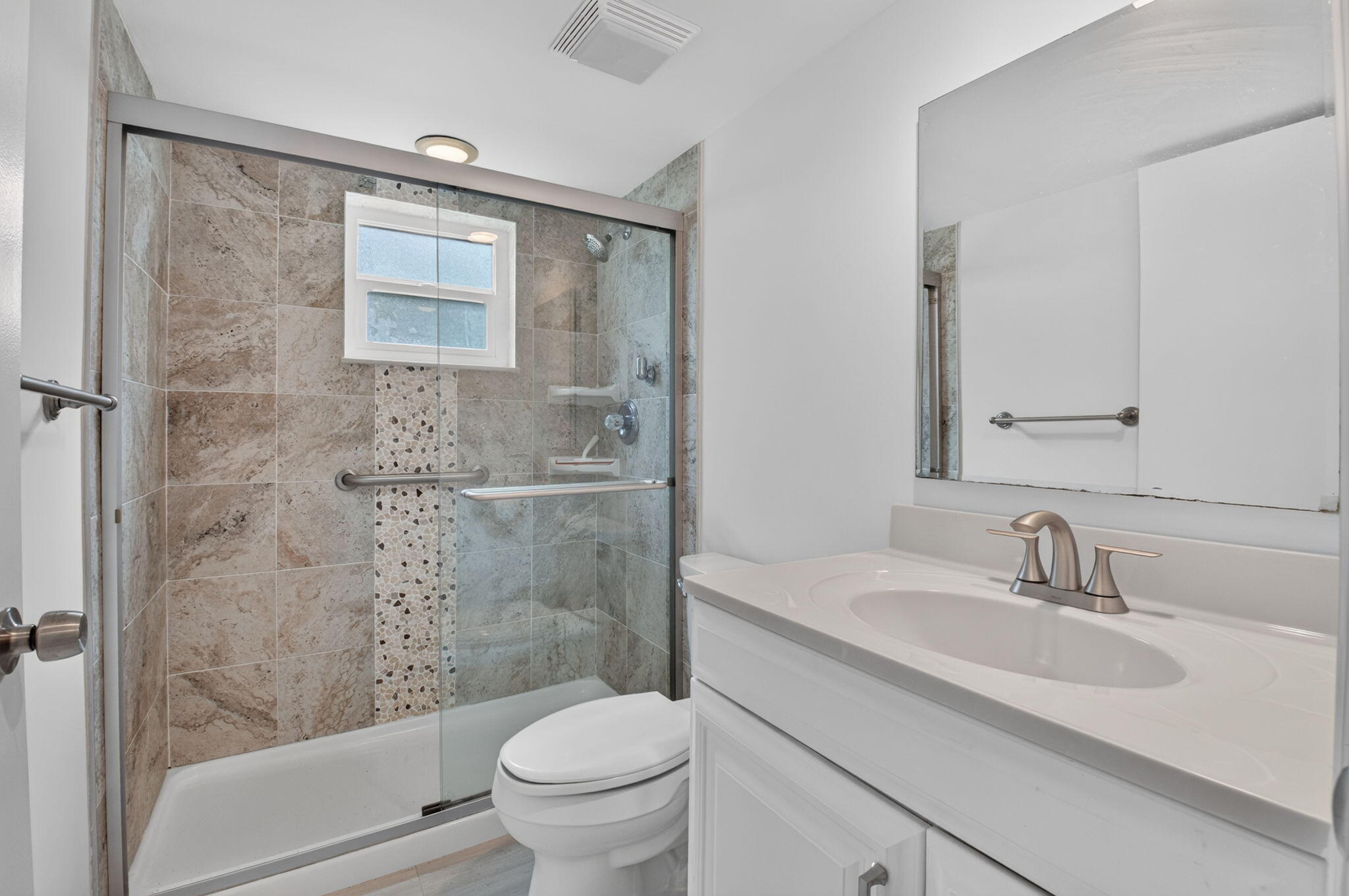 390 Normandy I Property Photo 14